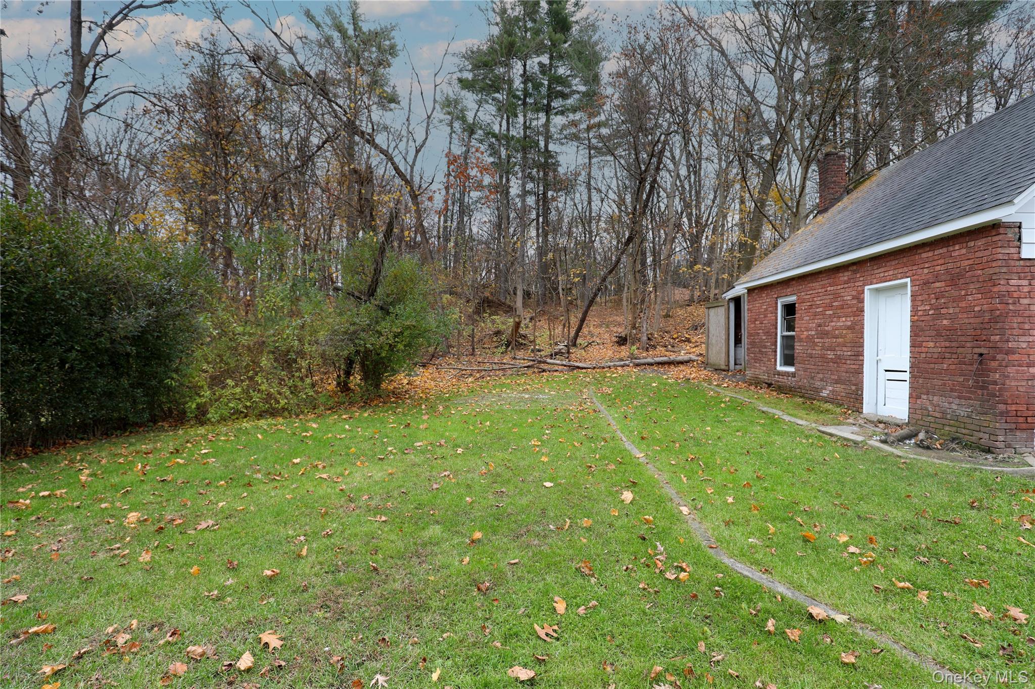 30 Pettit Avenue, Kingston, NY 12401