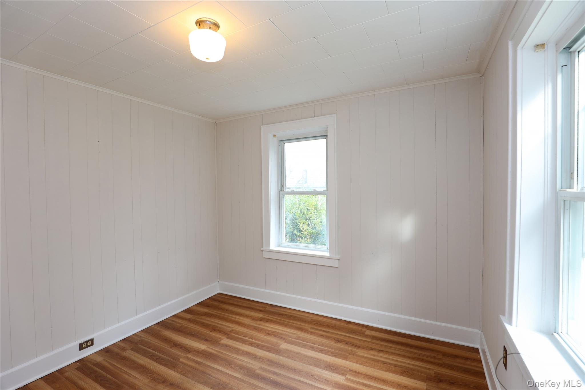 30 Pettit Avenue, Kingston, NY 12401