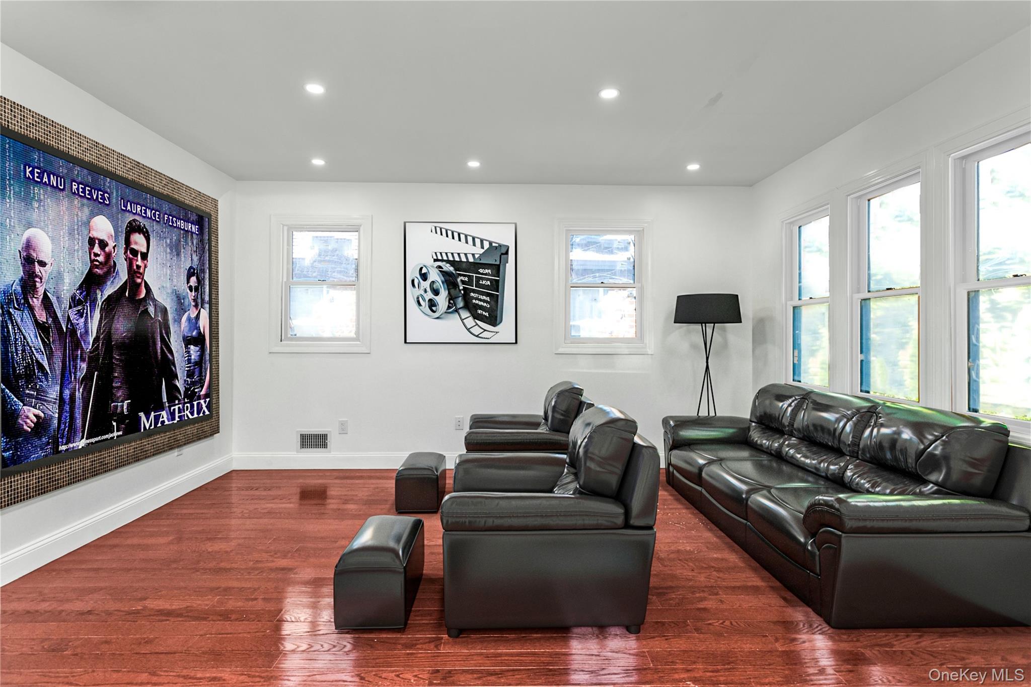 44 School Street, Malverne, NY 11565