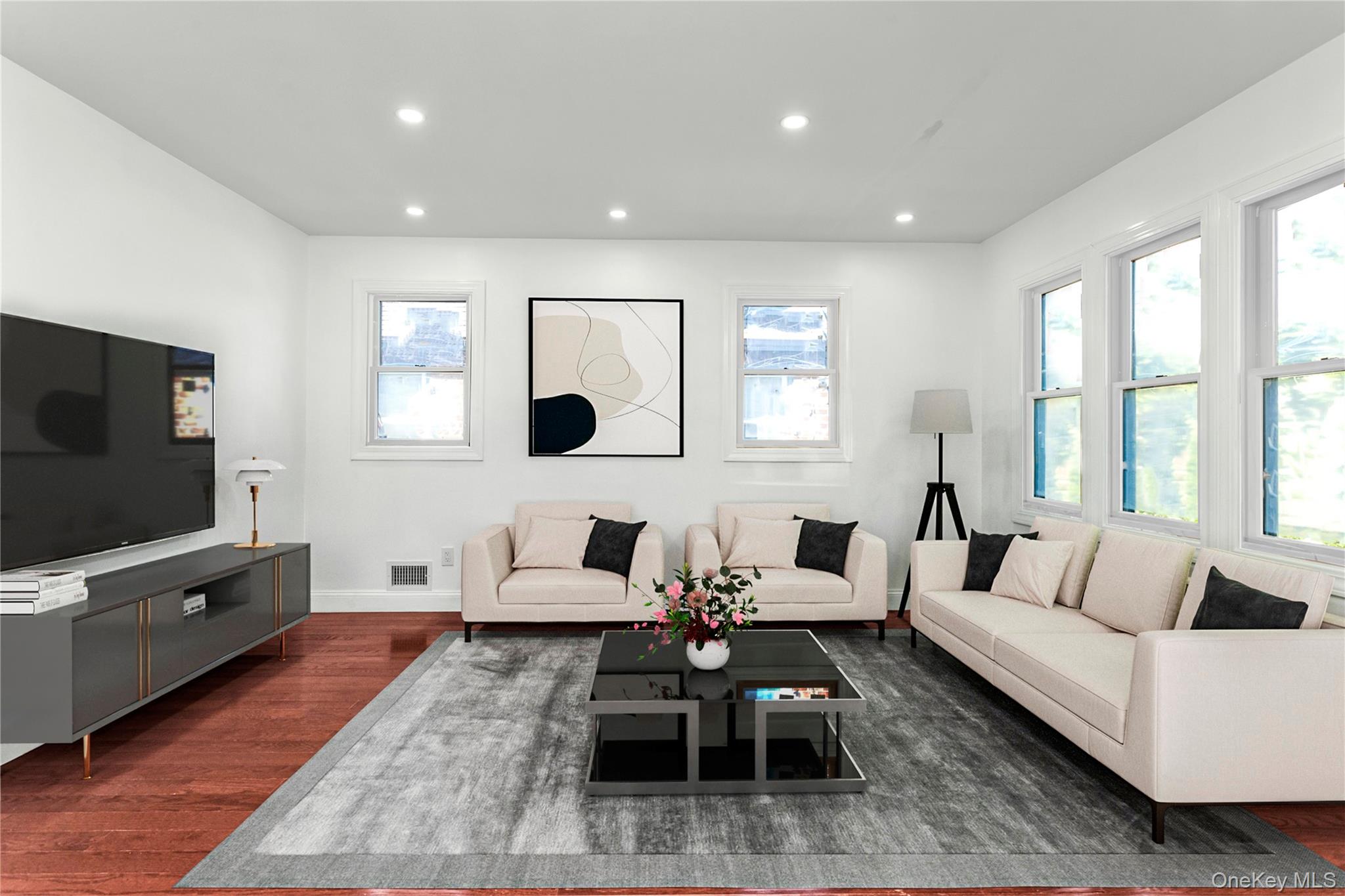 44 School Street, Malverne, NY 11565