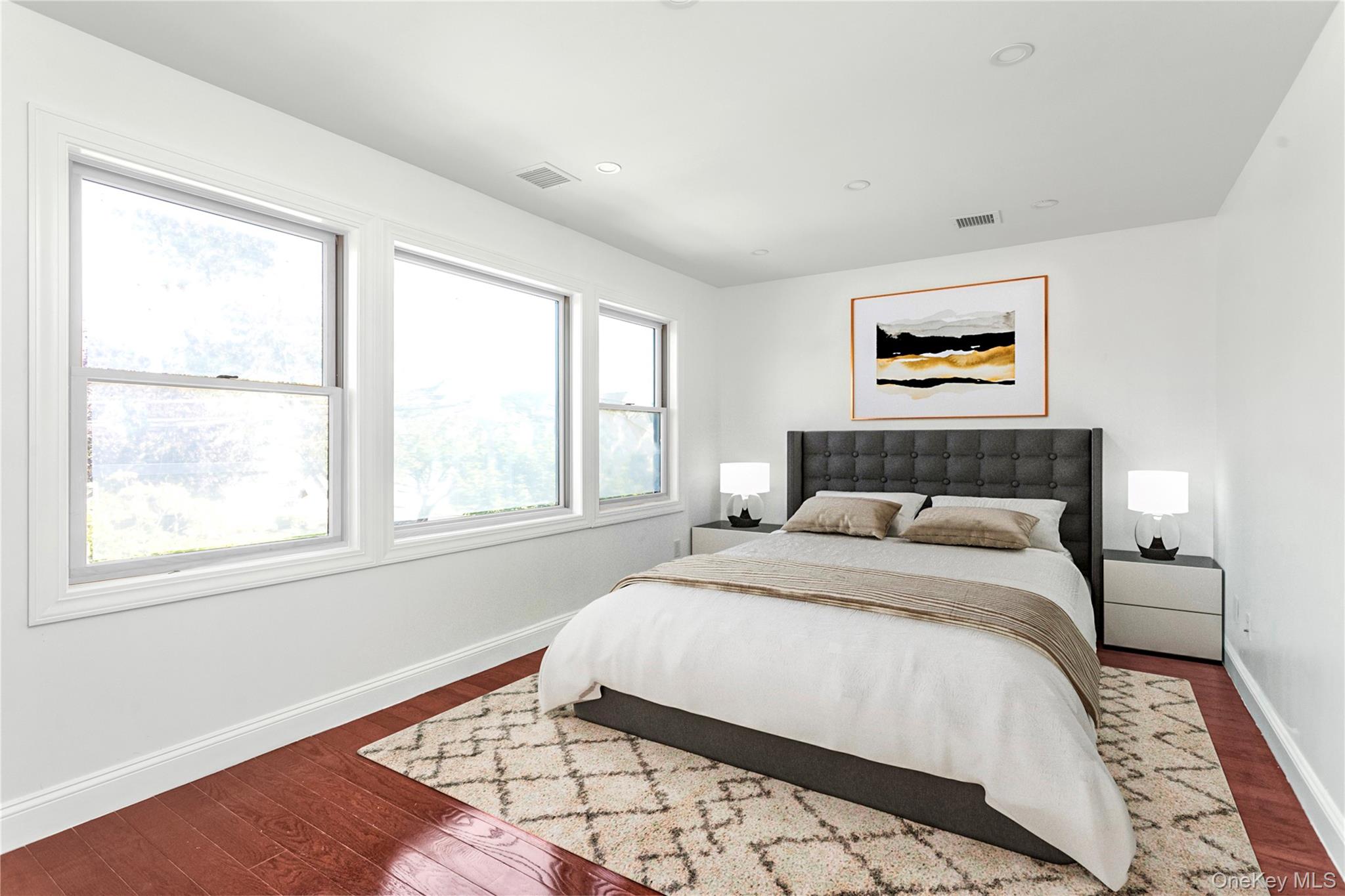 44 School Street, Malverne, NY 11565