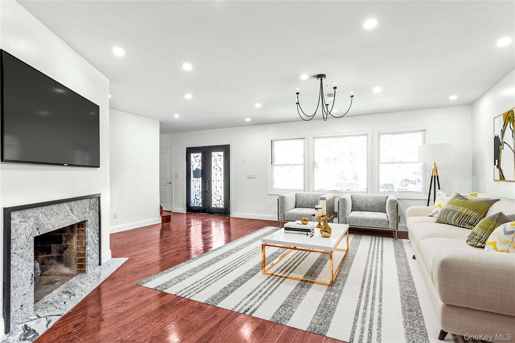 44 School Street, Malverne, NY 11565