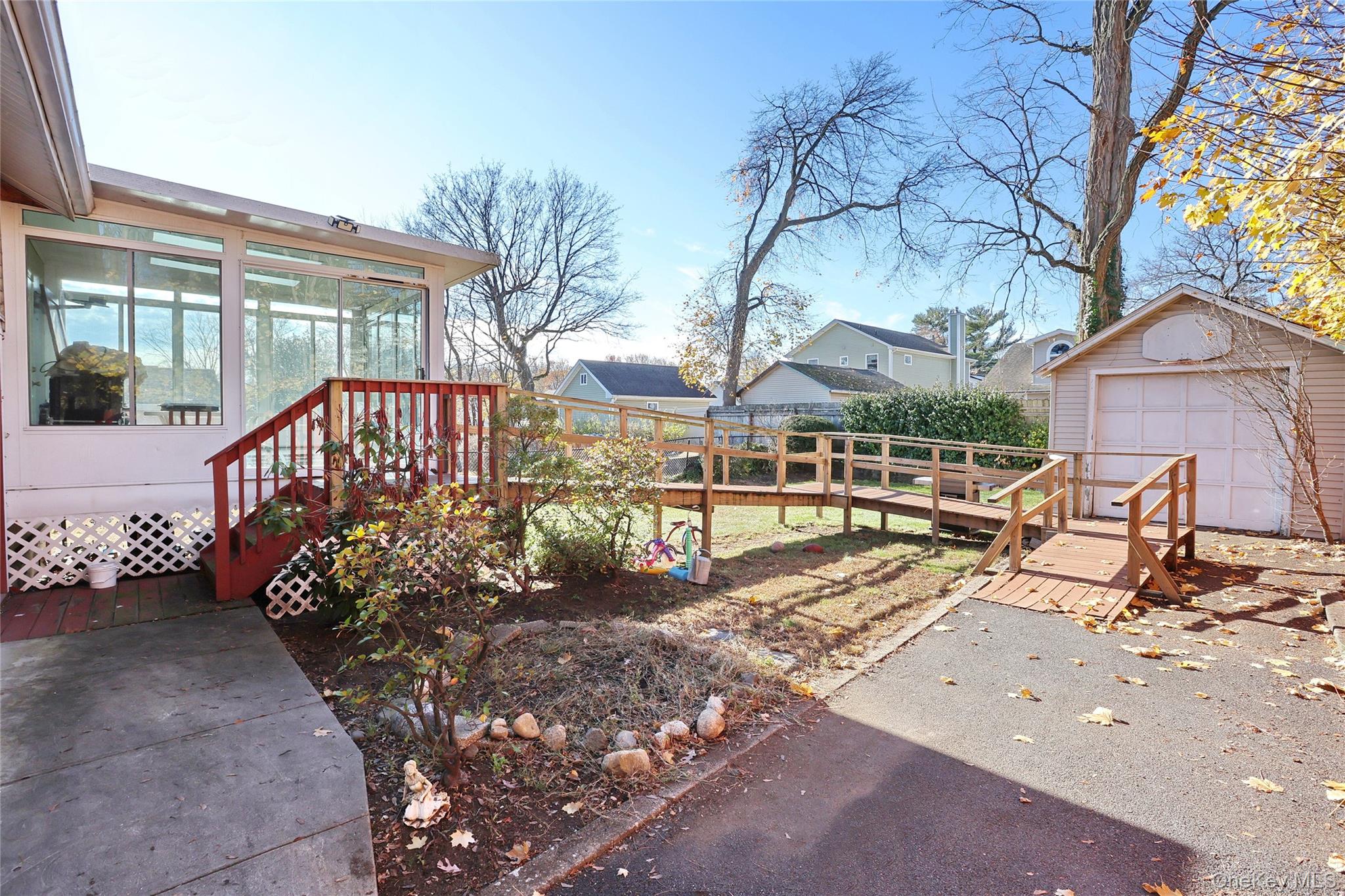 25 Rockland Terrace, Suffern, NY 10901