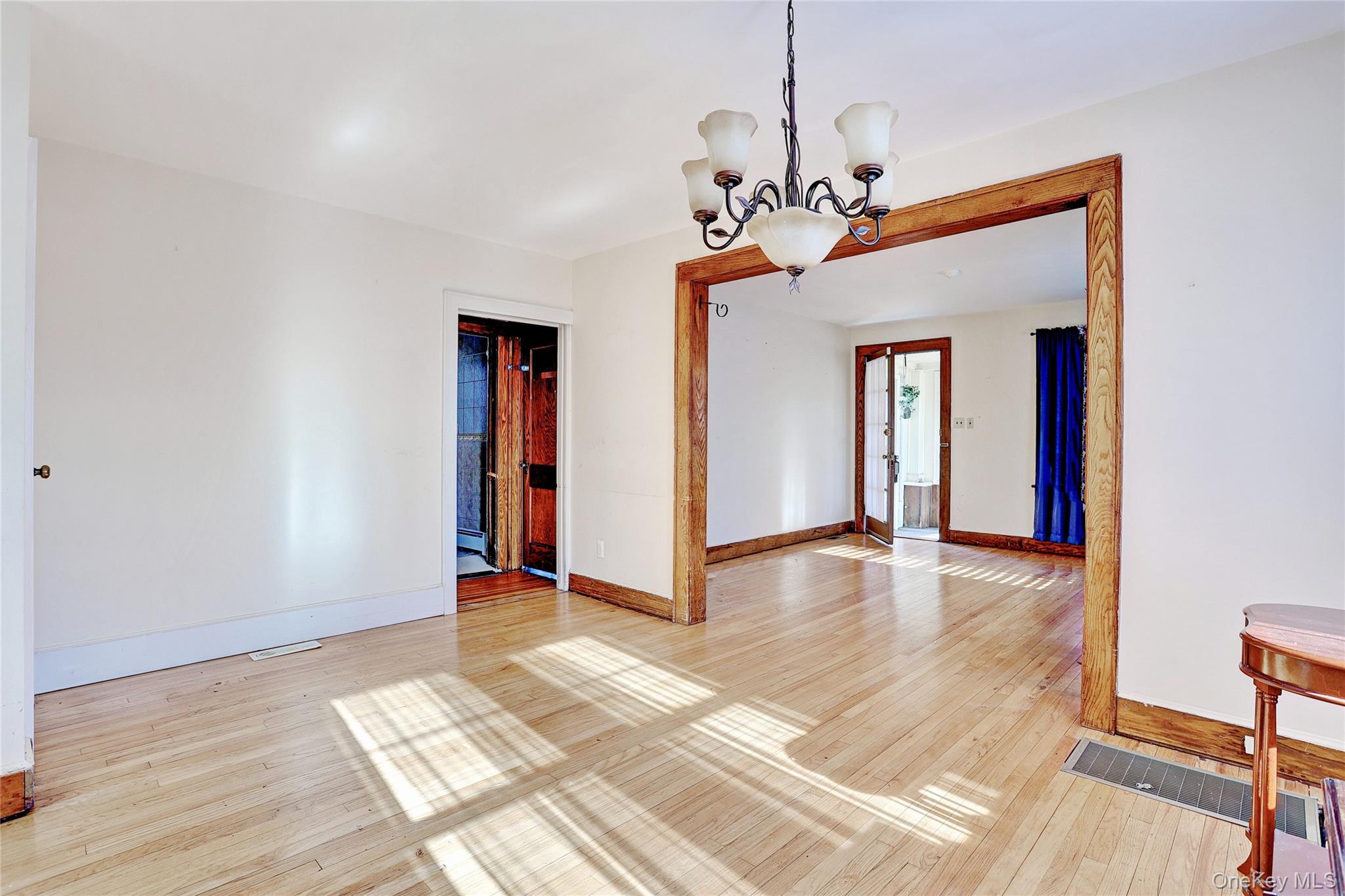 25 Rockland Terrace, Suffern, NY 10901