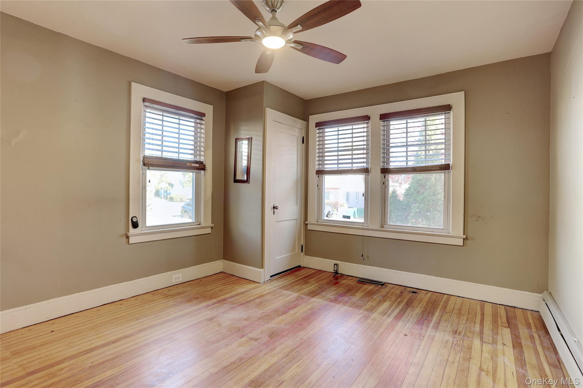 25 Rockland Terrace, Suffern, NY 10901