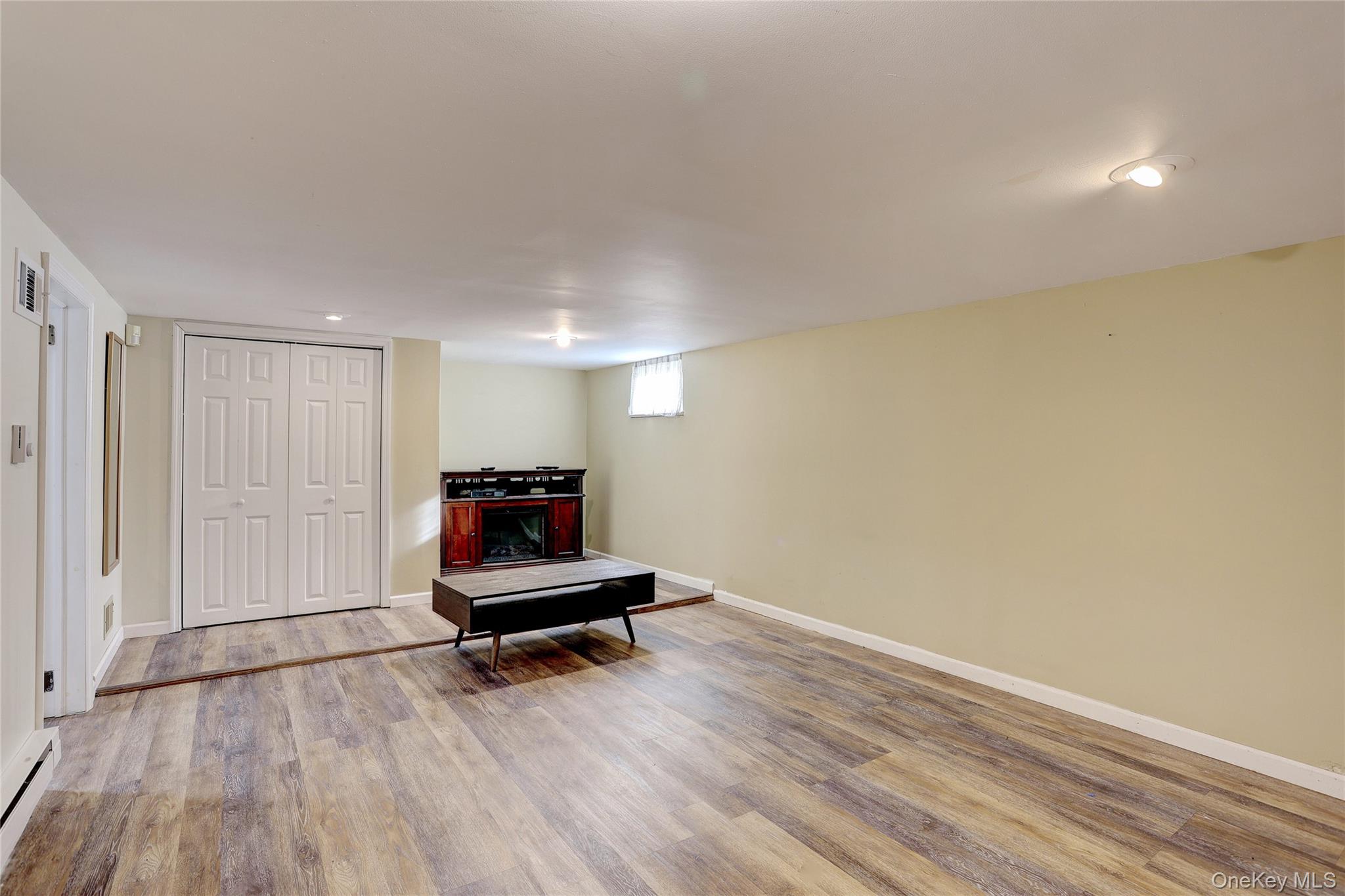 25 Rockland Terrace, Suffern, NY 10901