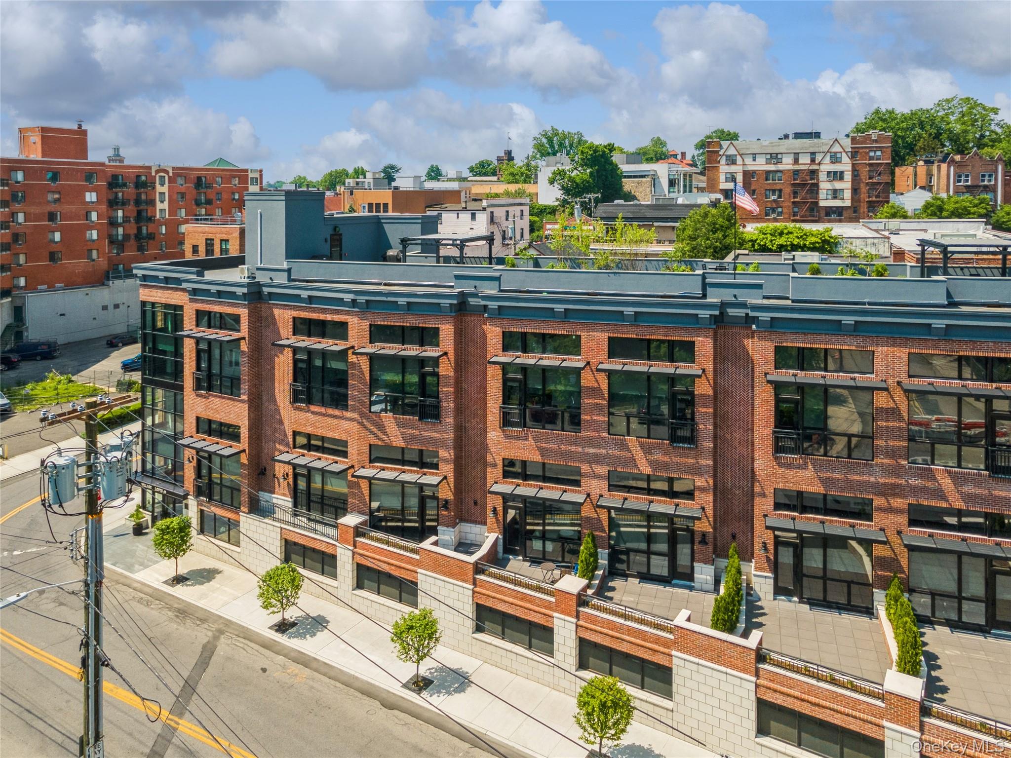 172 E Prospect Avenue # 304, Mamaroneck, NY 10543