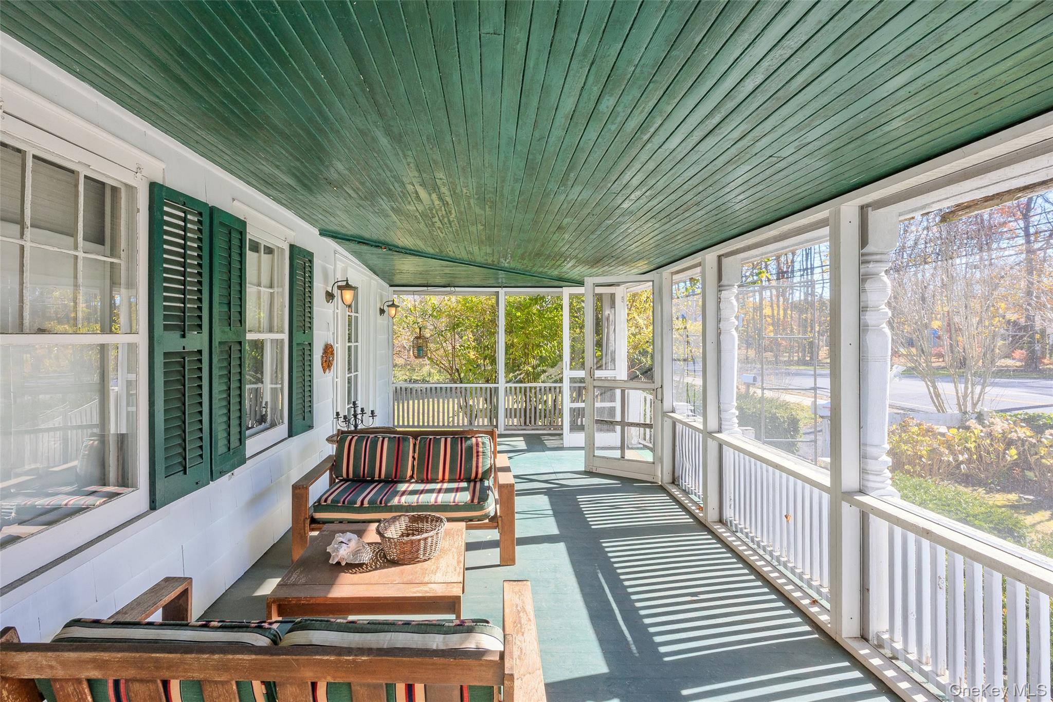 403 Middle Road, Bayport, NY 11705