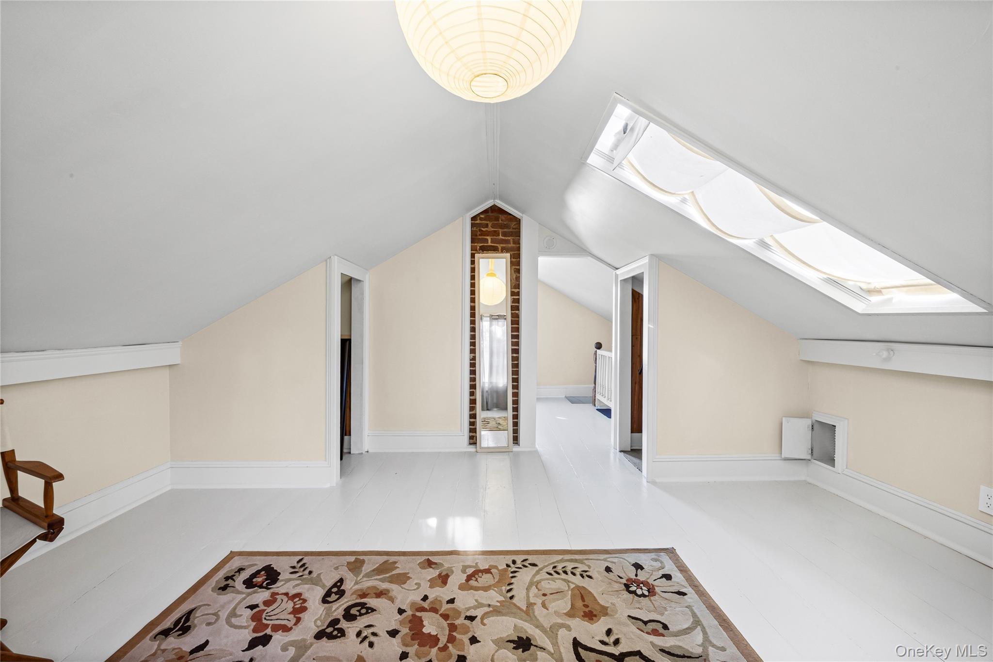 403 Middle Road, Bayport, NY 11705