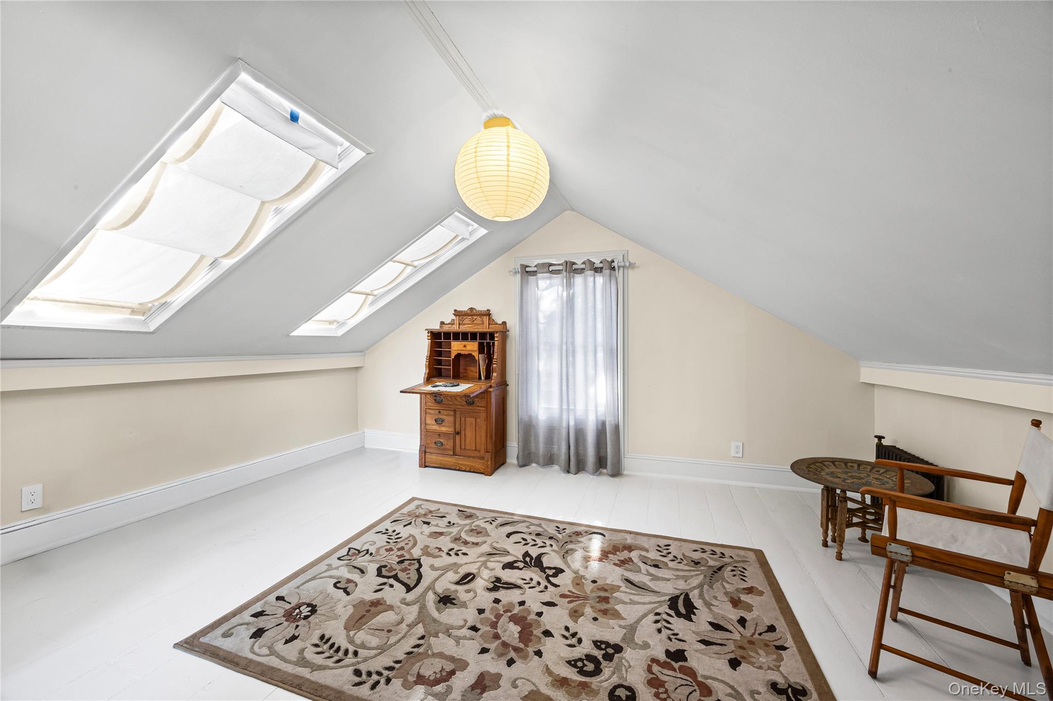 403 Middle Road, Bayport, NY 11705