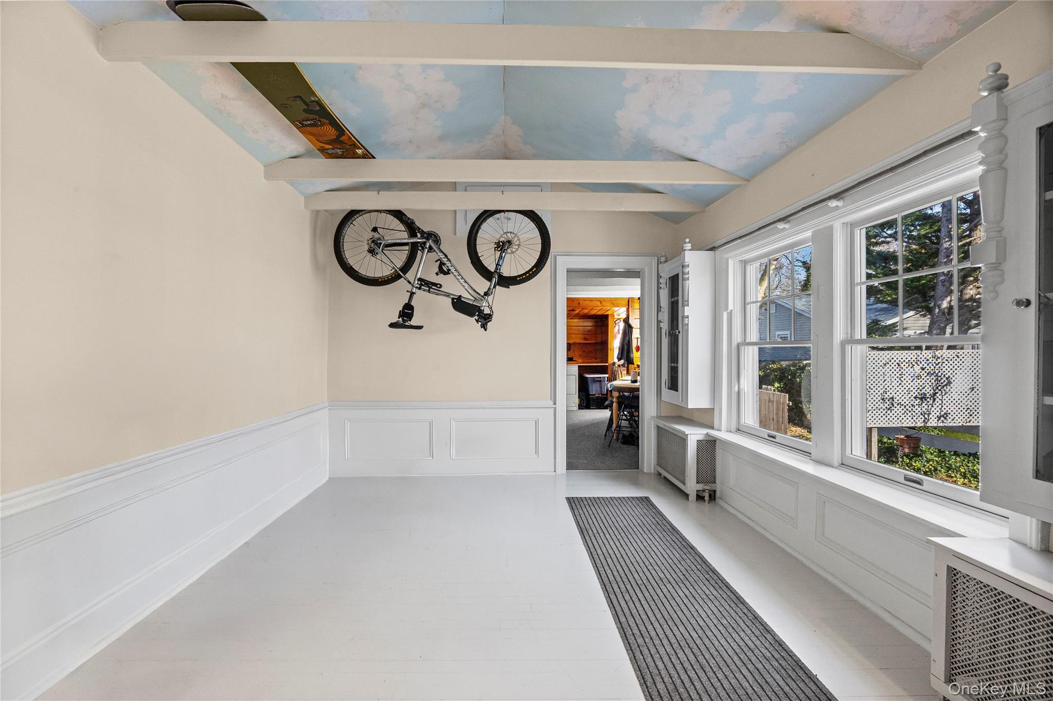 403 Middle Road, Bayport, NY 11705