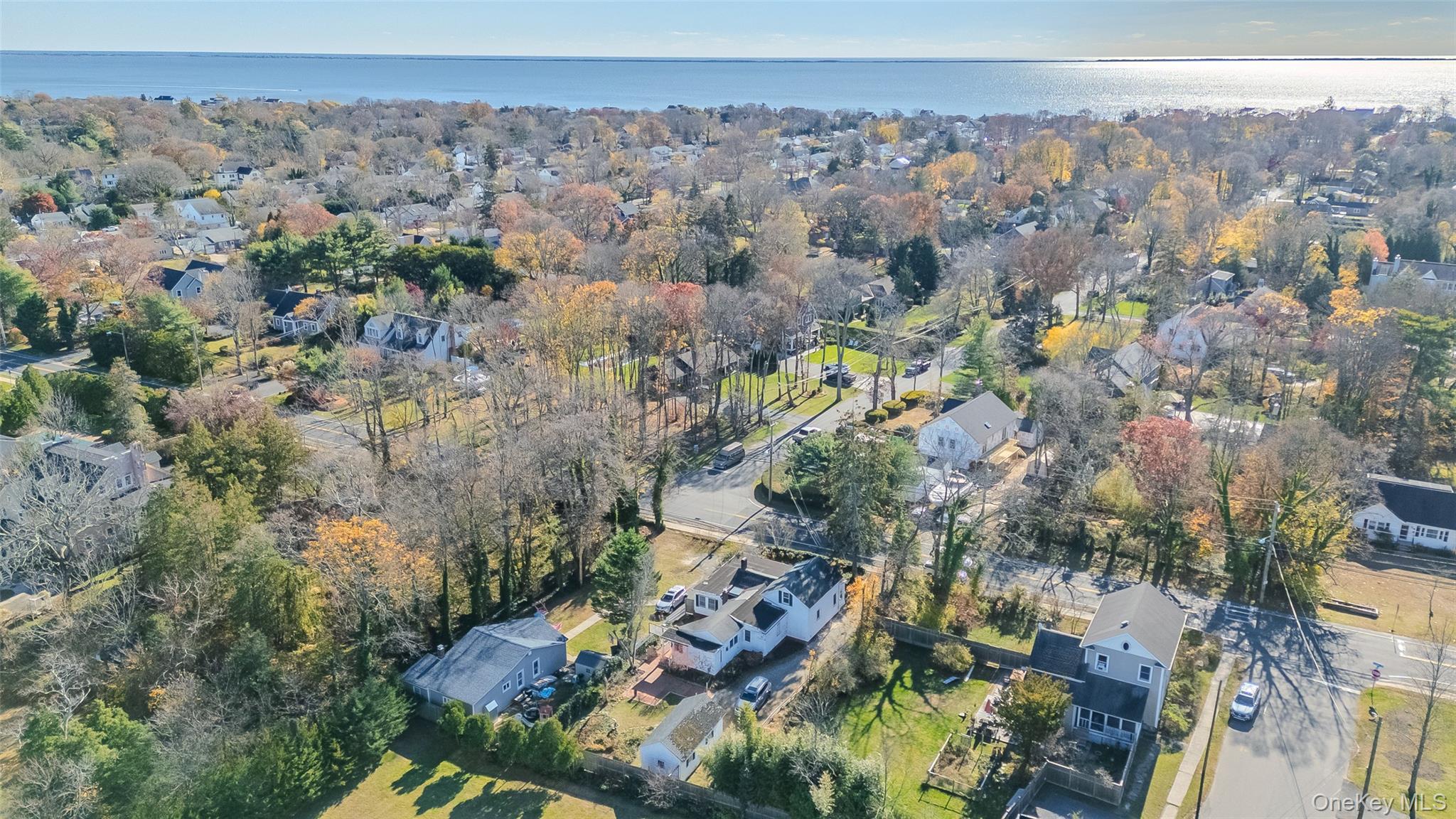 403 Middle Road, Bayport, NY 11705