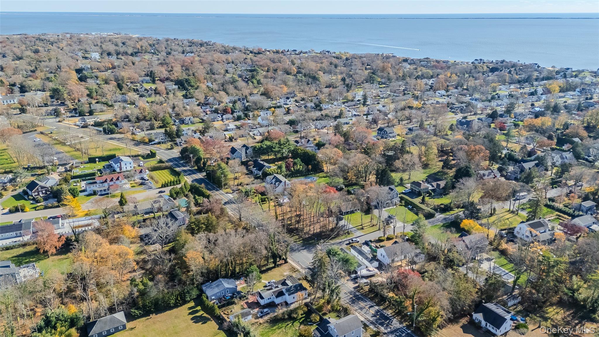 403 Middle Road, Bayport, NY 11705