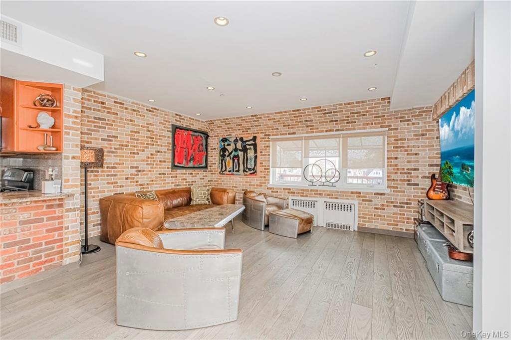 3567 Shore Parkway # H4A, Brooklyn, NY 11235