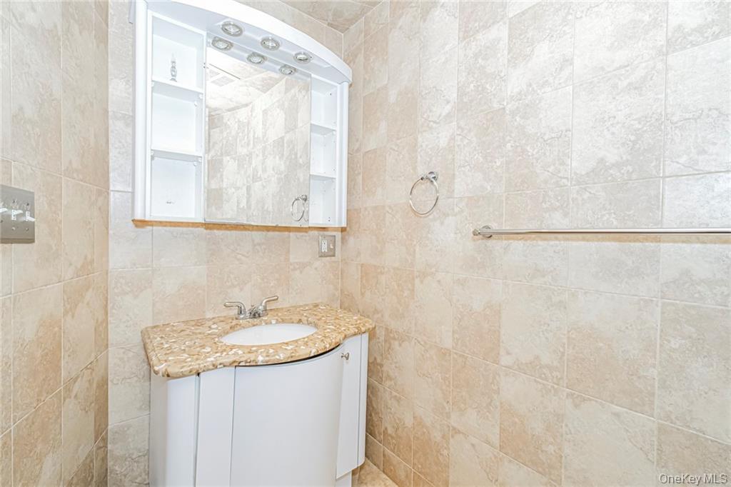 3567 Shore Parkway # H4A, Brooklyn, NY 11235