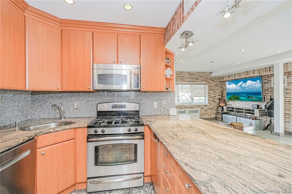 3567 Shore Parkway # H4A, Brooklyn, NY 11235