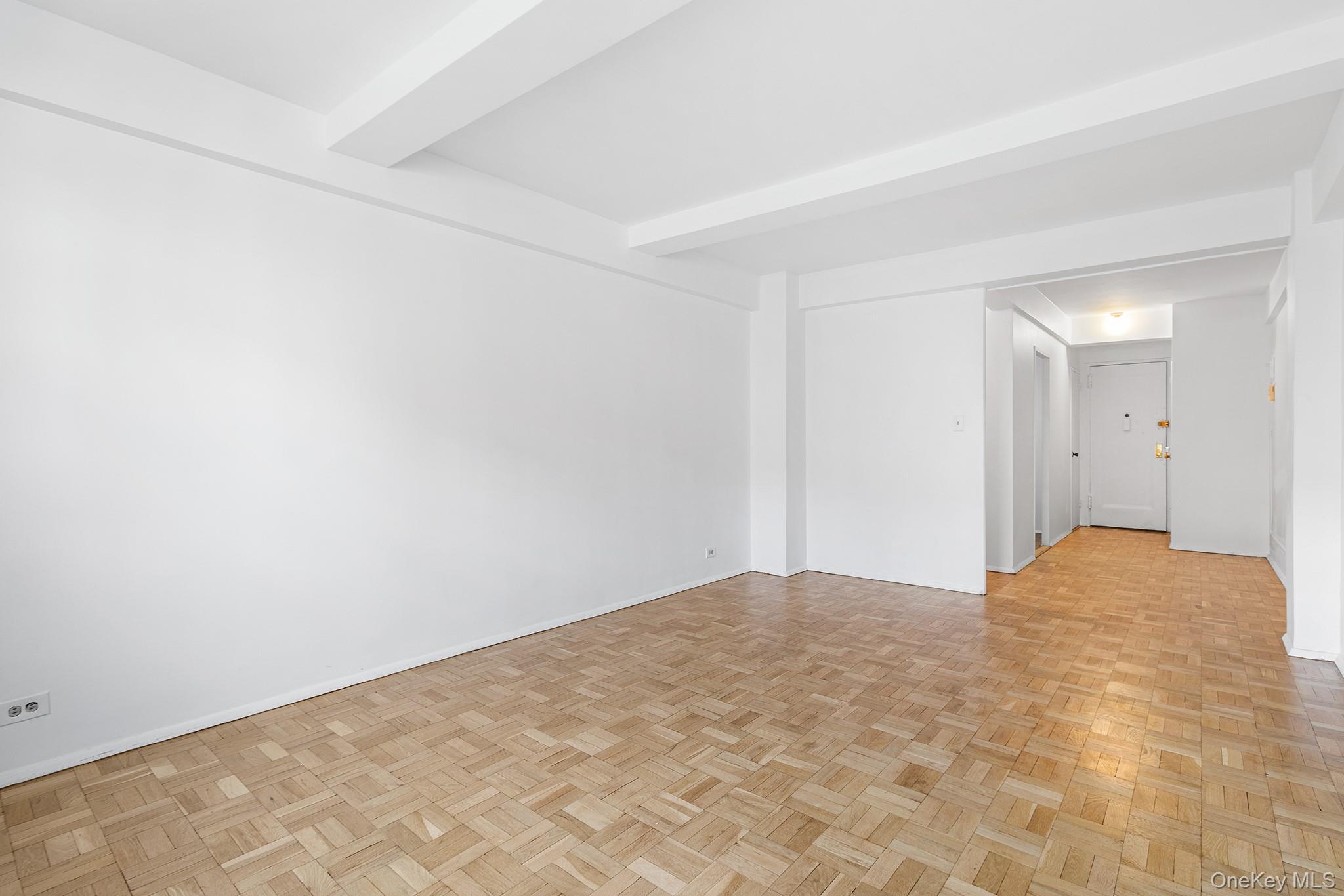 530 Grand Street # 8E, New York (Manhattan), NY 10002