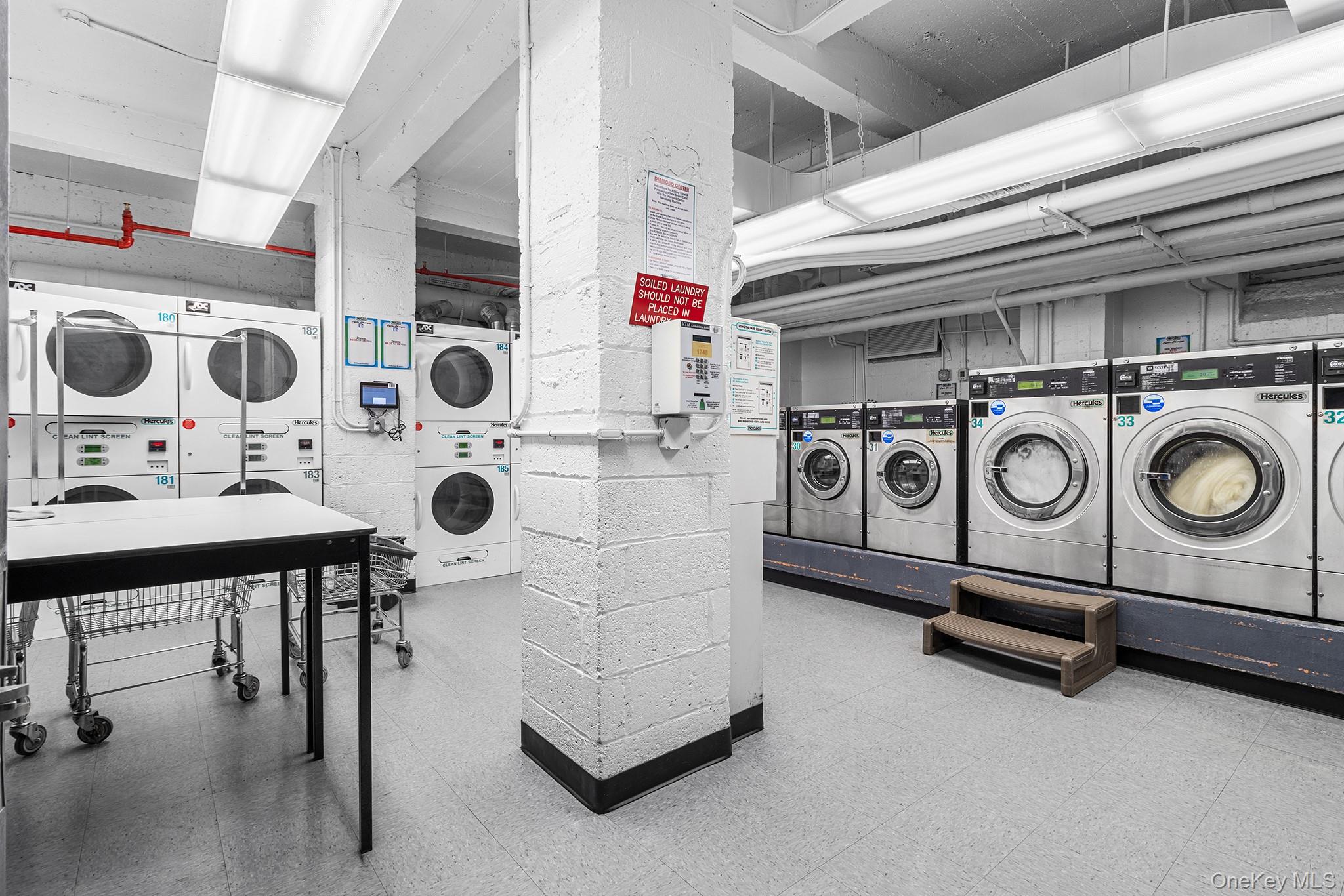 530 Grand Street # 8E, New York (Manhattan), NY 10002