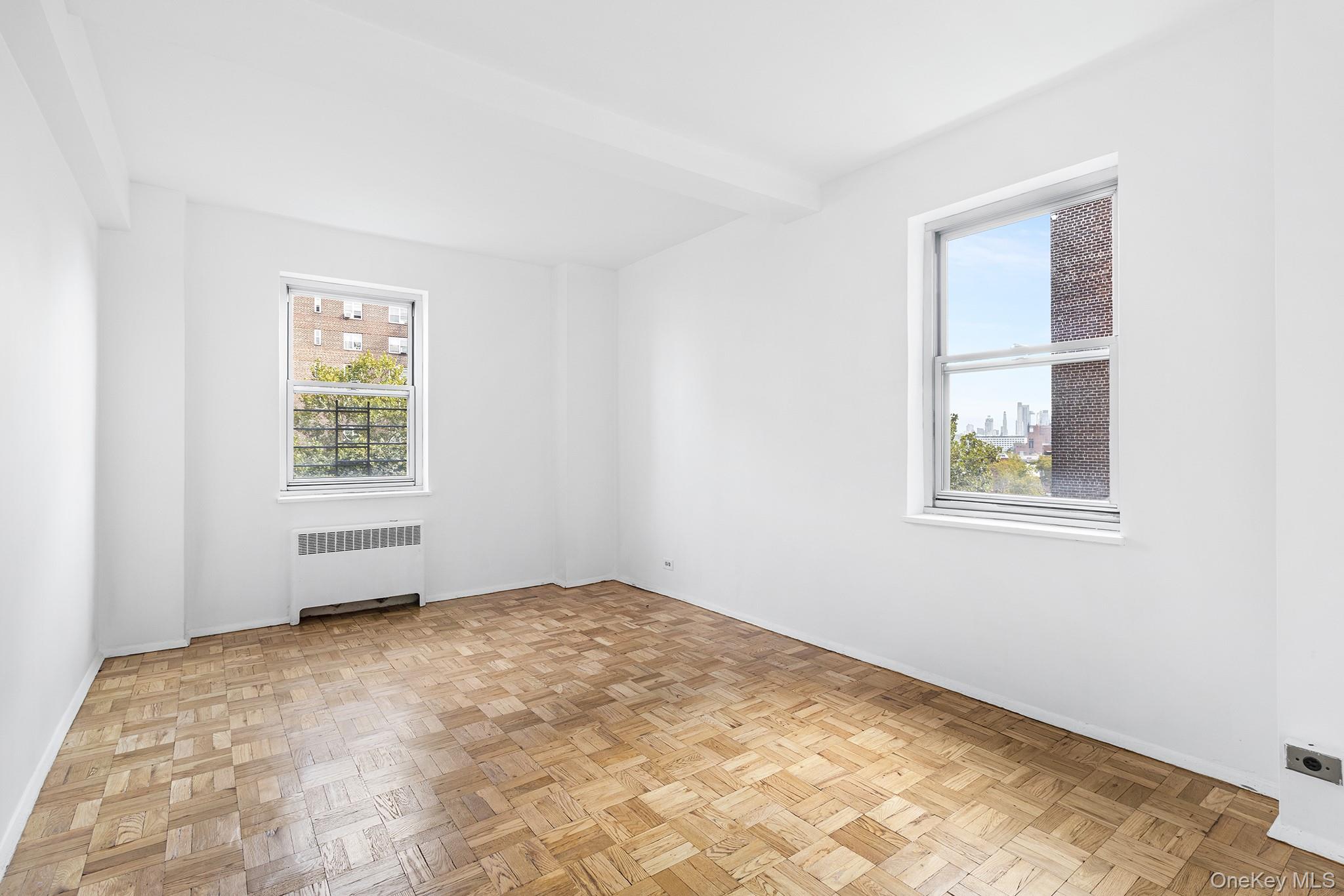 530 Grand Street # 8E, New York (Manhattan), NY 10002