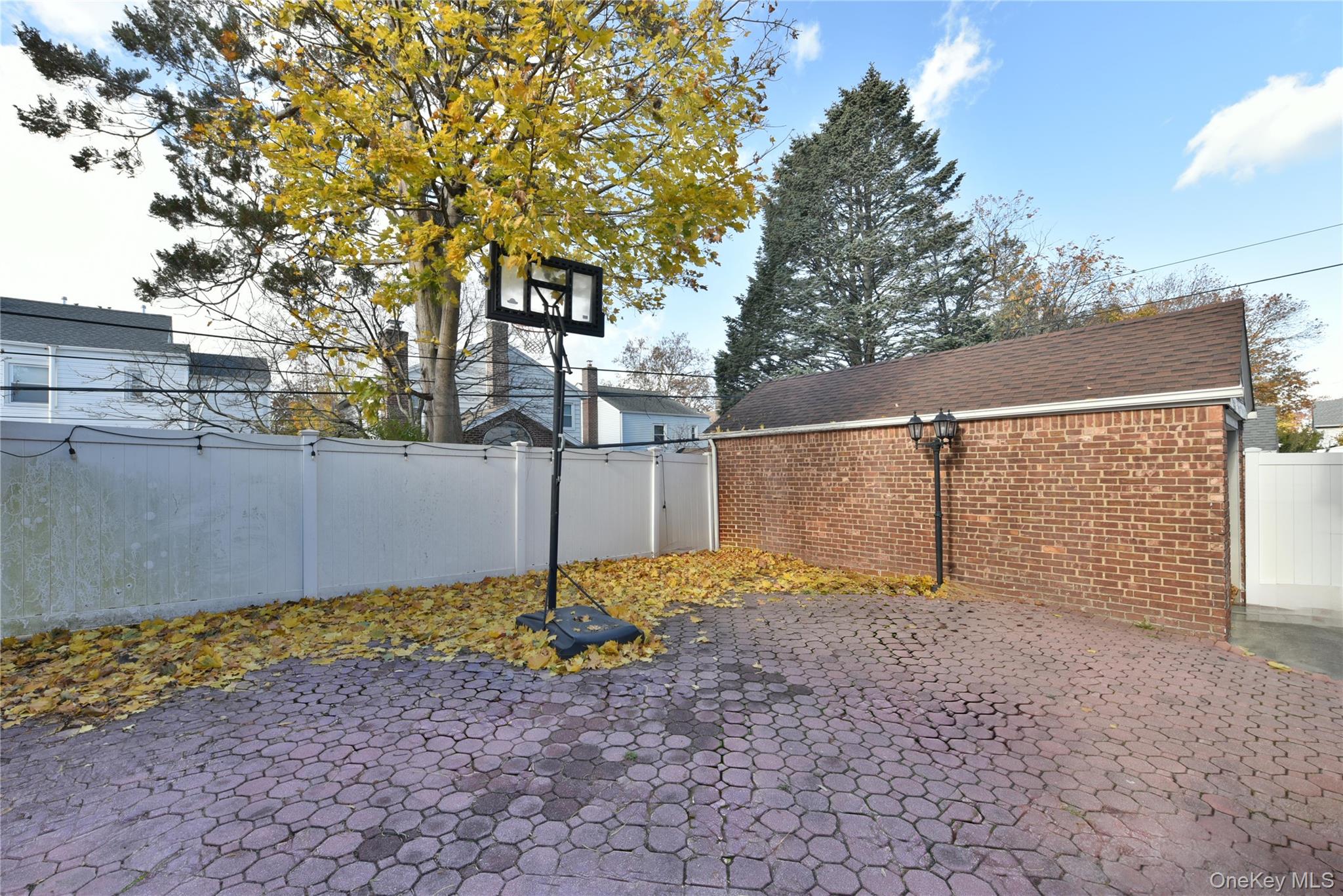 80-46 212th Street, Hollis Hills, NY 11427