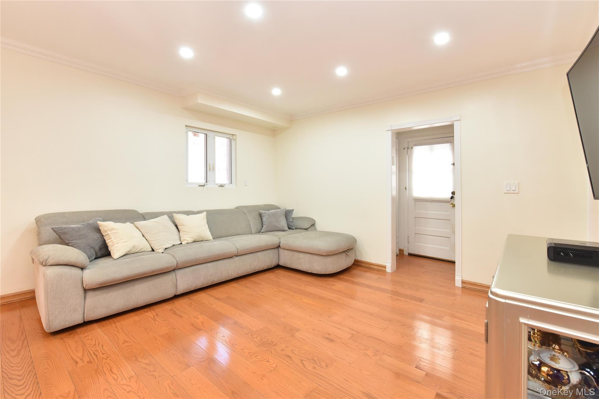 80-46 212th Street, Hollis Hills, NY 11427