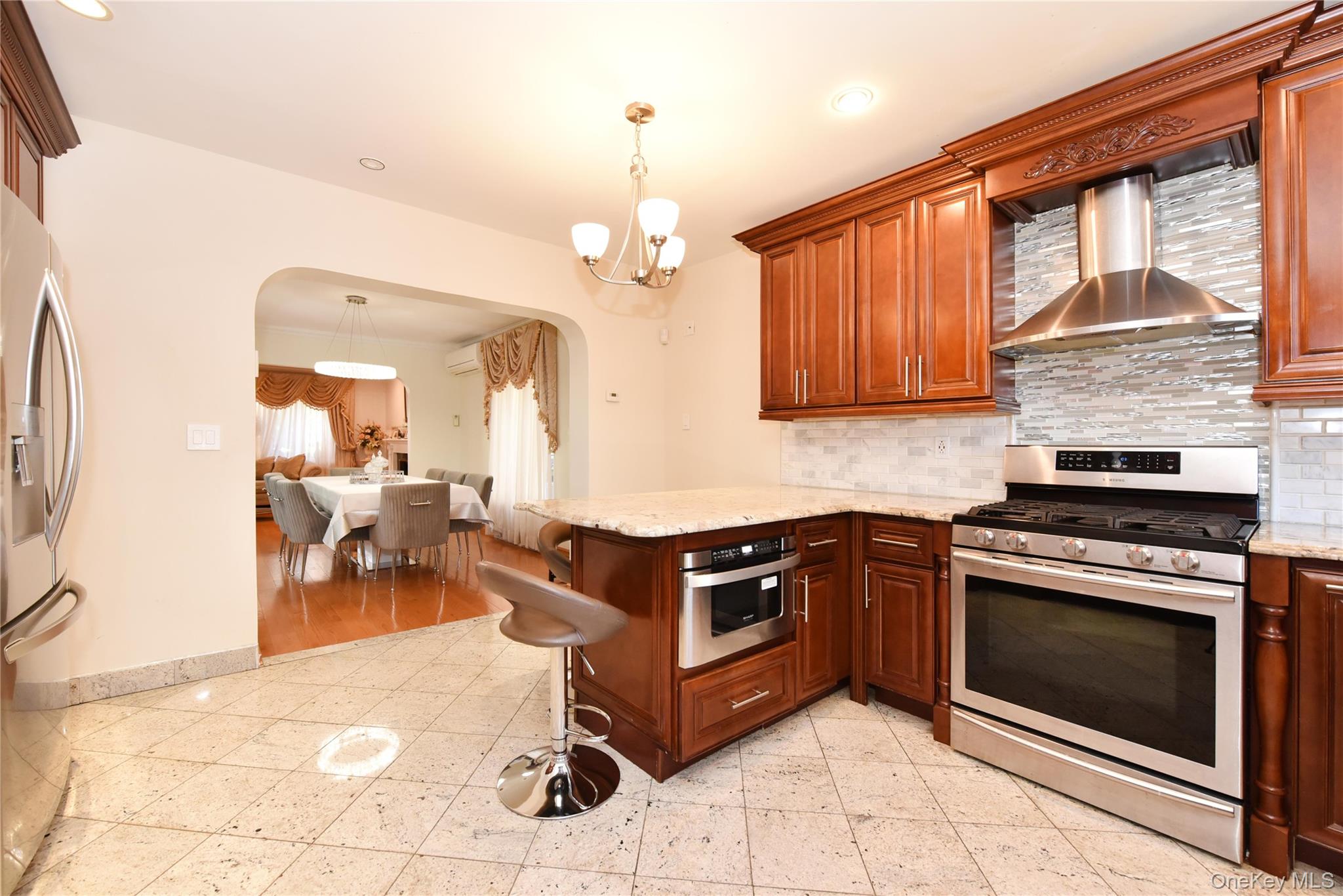 80-46 212th Street, Hollis Hills, NY 11427