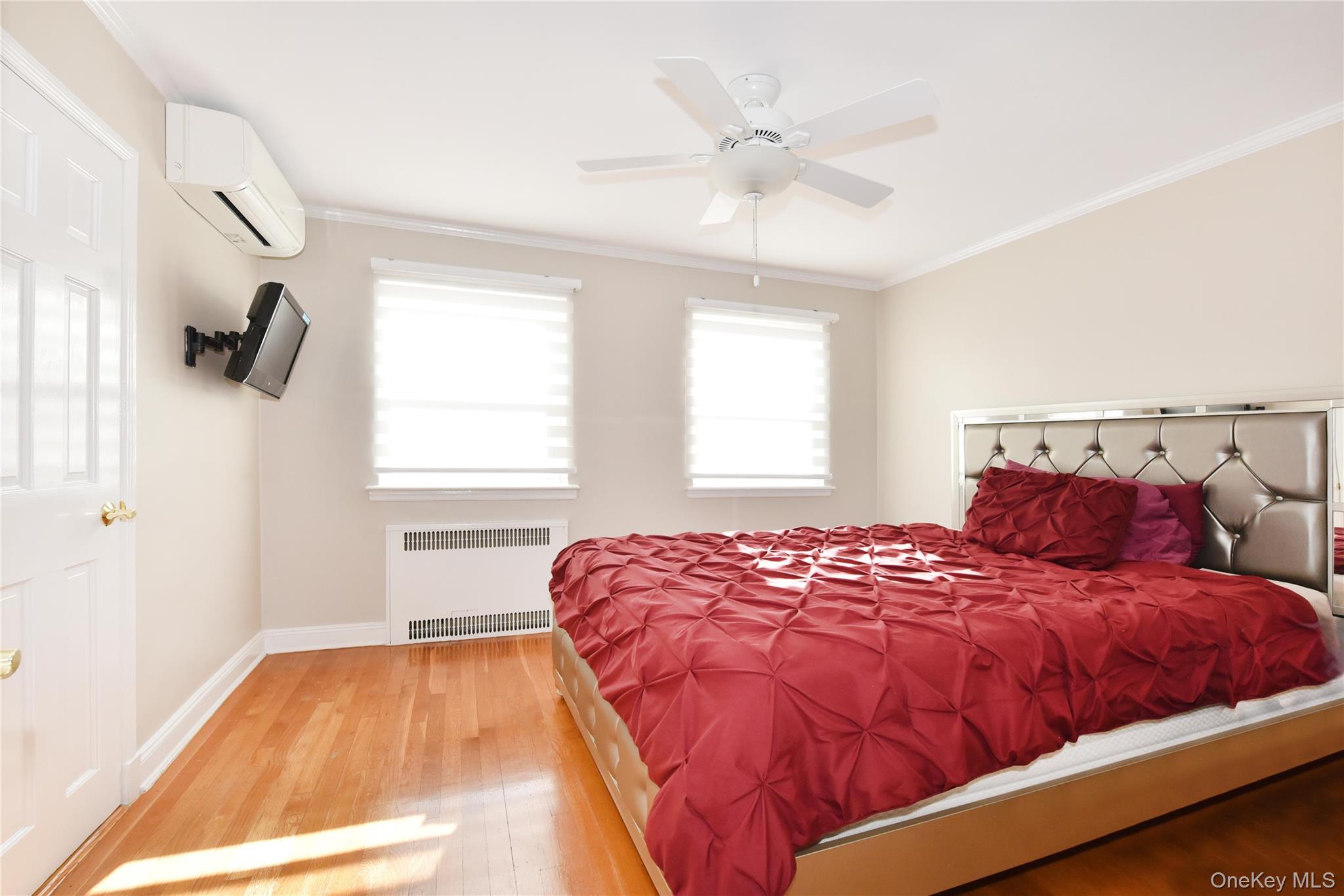 80-46 212th Street, Hollis Hills, NY 11427