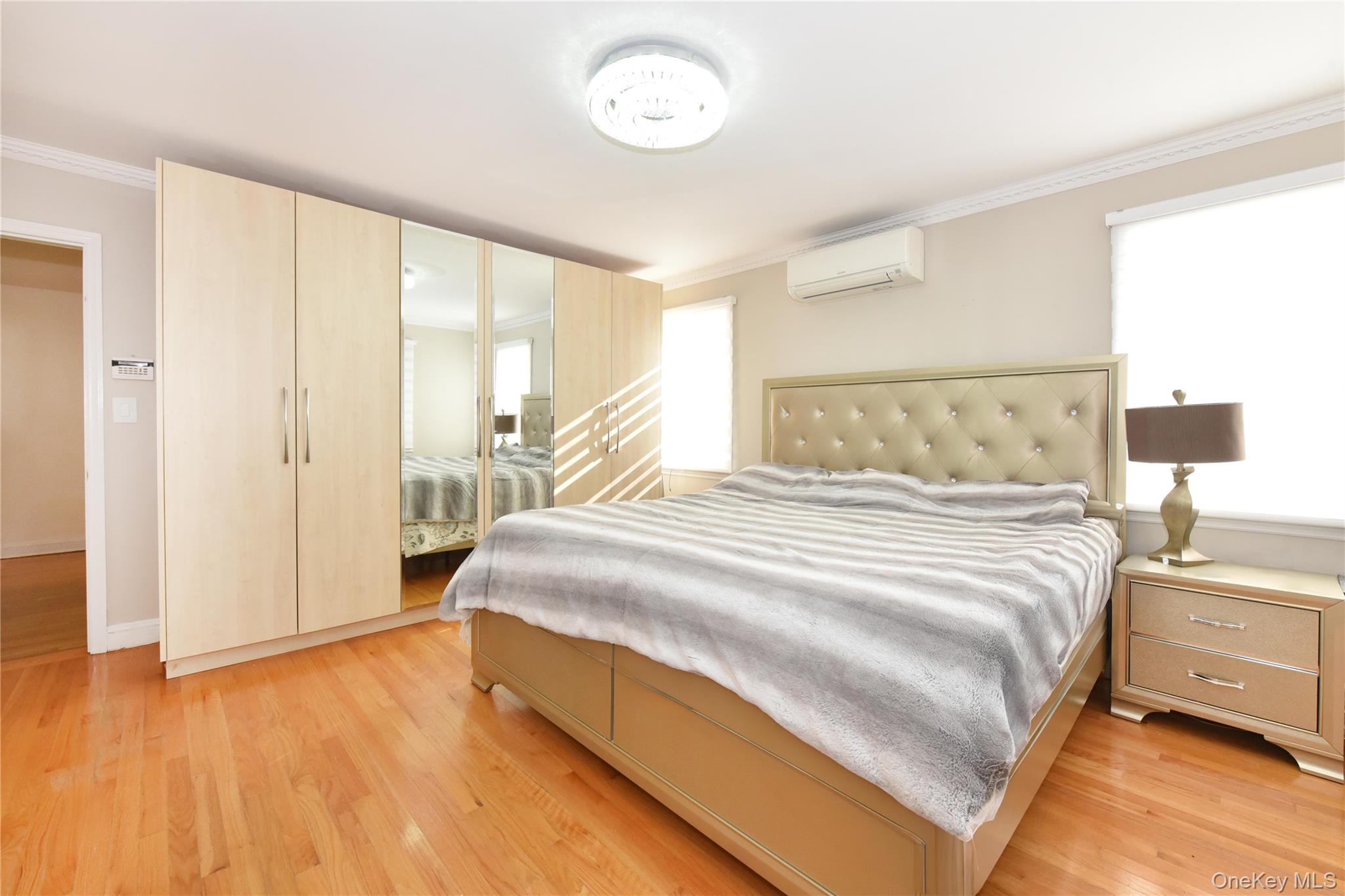 80-46 212th Street, Hollis Hills, NY 11427