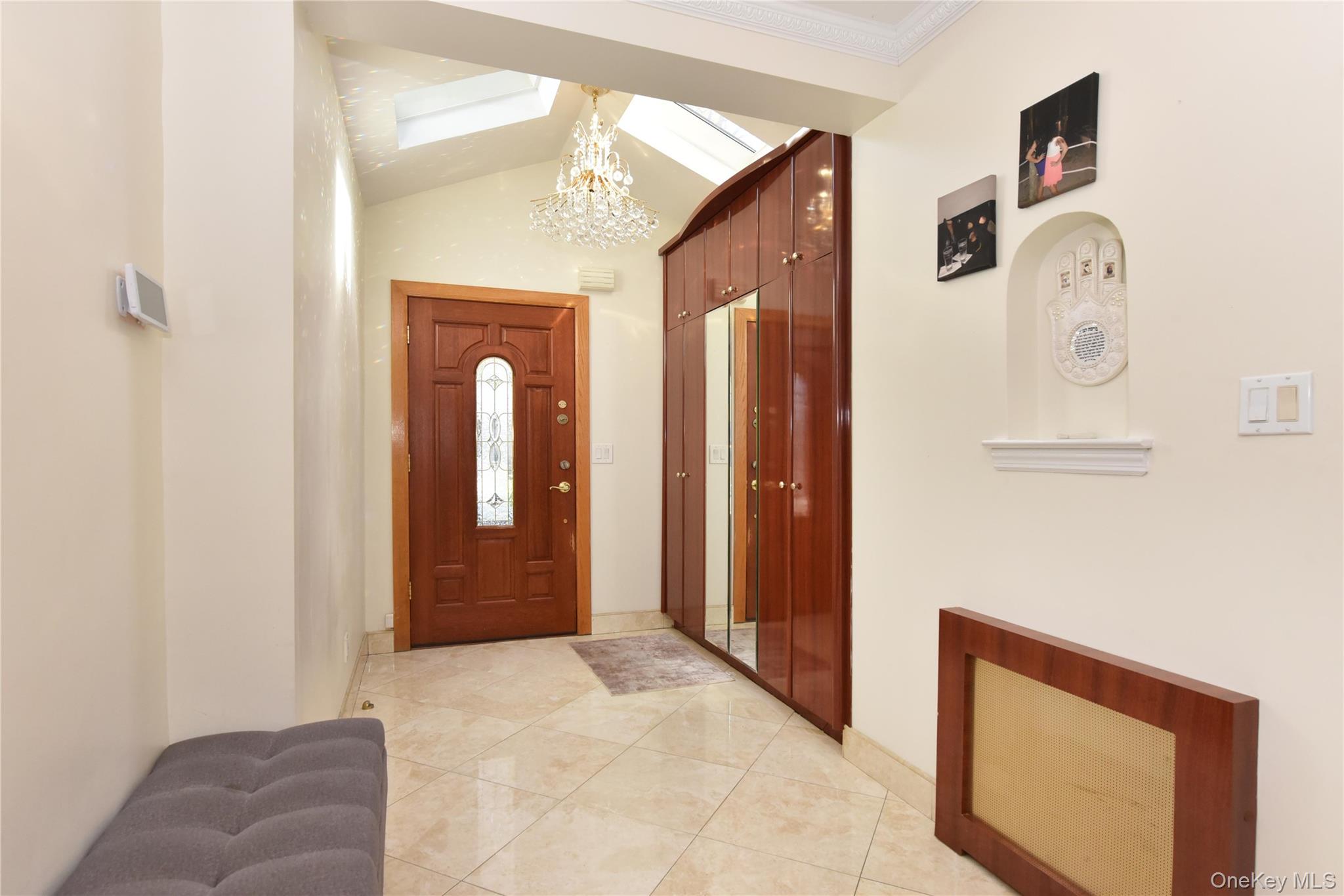 80-46 212th Street, Hollis Hills, NY 11427