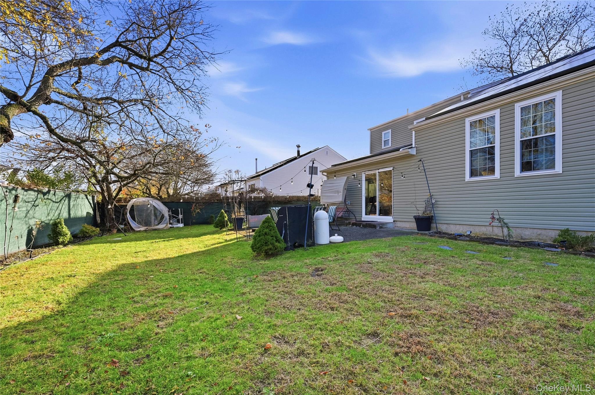 87 Root Avenue, Central Islip, NY 11722