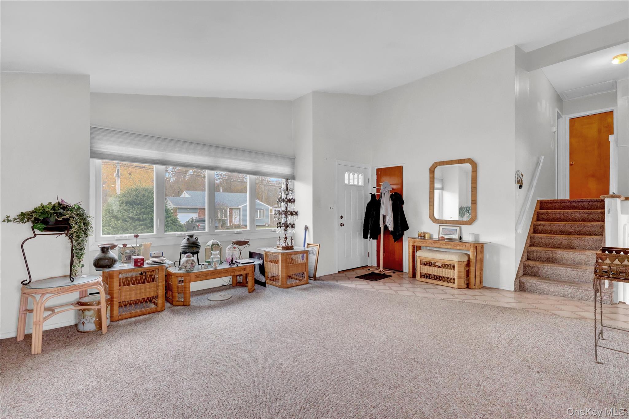 213 W 24th Street, Deer Park, NY 11729