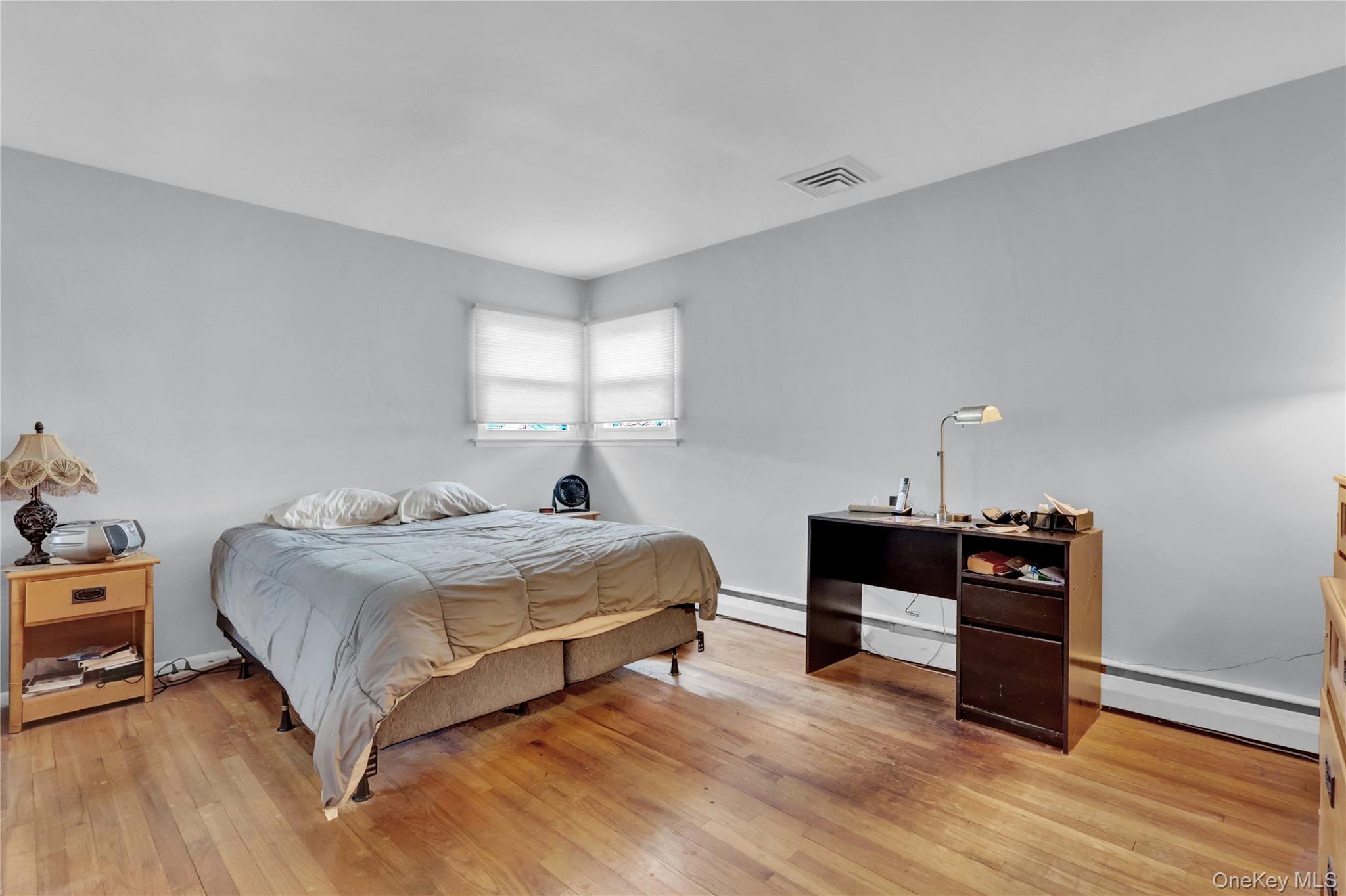 213 W 24th Street, Deer Park, NY 11729