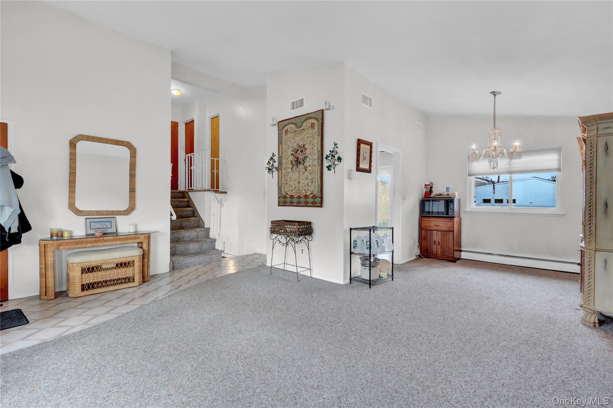 213 W 24th Street, Deer Park, NY 11729