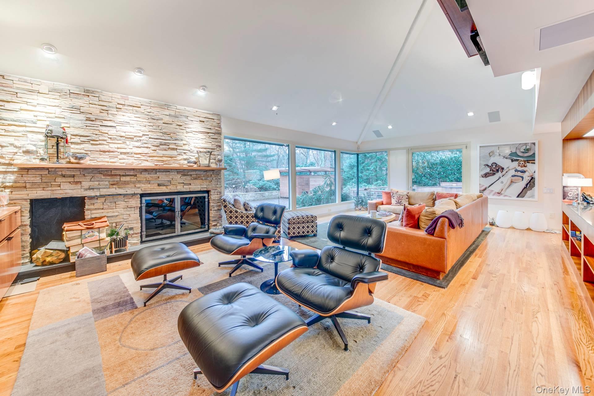 4 Livery Lane, East Hampton, NY 11937