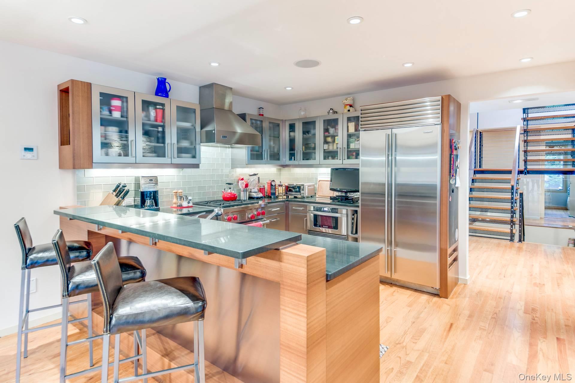 4 Livery Lane, East Hampton, NY 11937