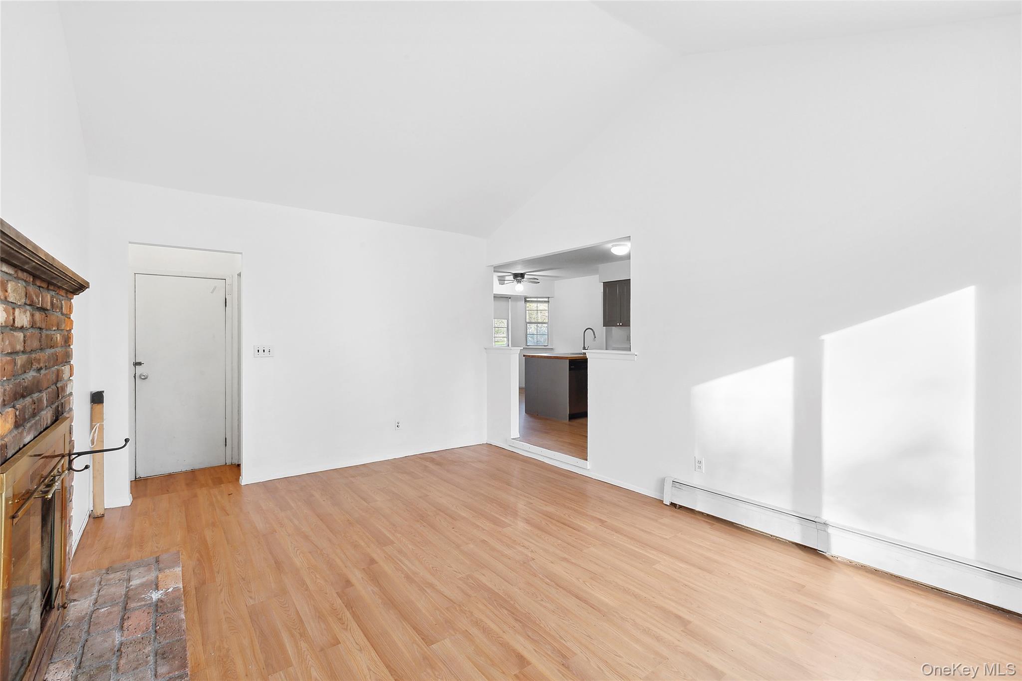 16 Settlers Landing Lane, East Hampton, NY 11937