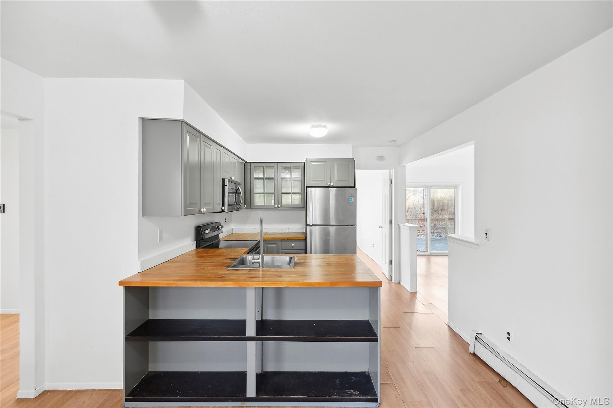 16 Settlers Landing Lane, East Hampton, NY 11937