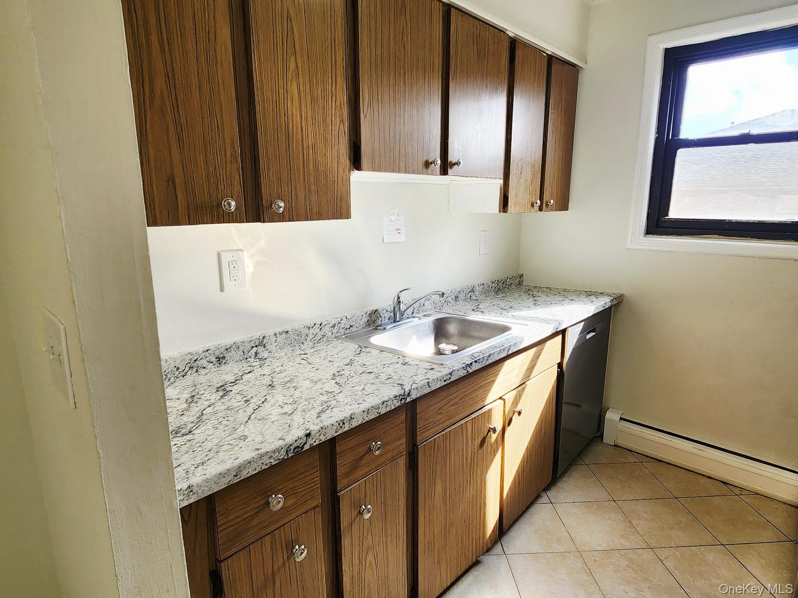 112 UNION Road # 3L, Spring Valley, NY 10977