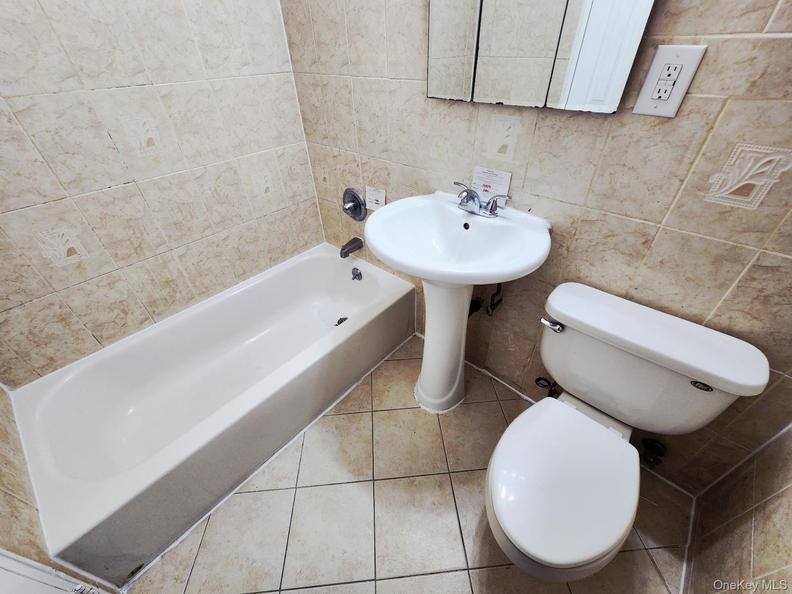 112 UNION Road # 3L, Spring Valley, NY 10977