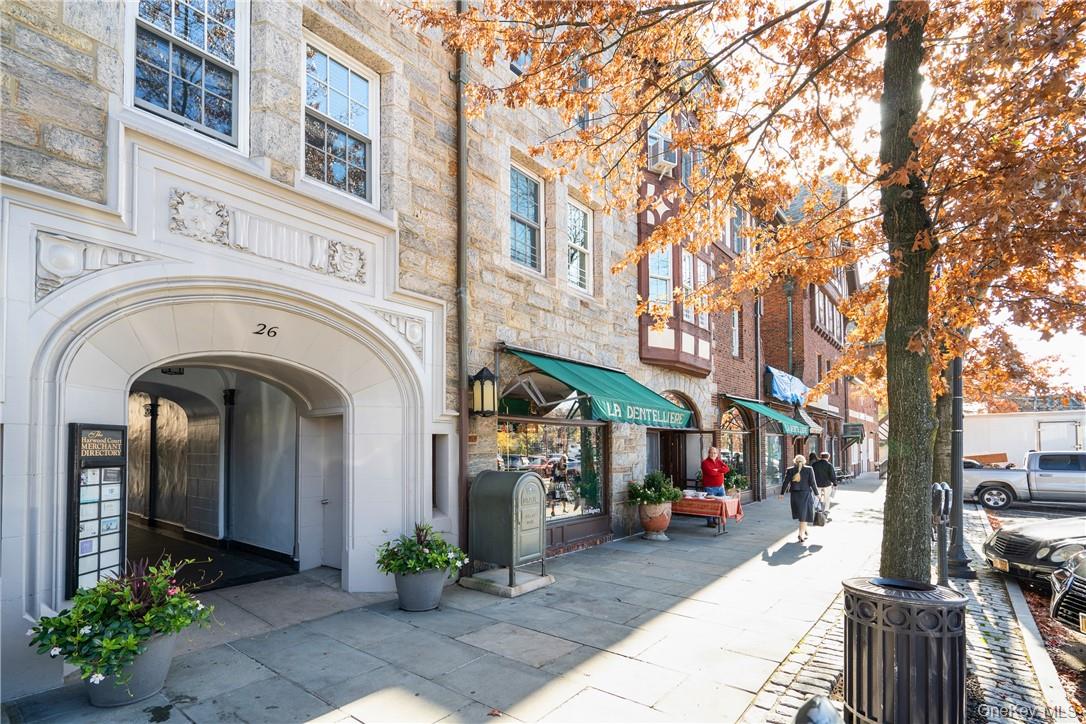 26 East Parkway # 1, Scarsdale, NY 10583