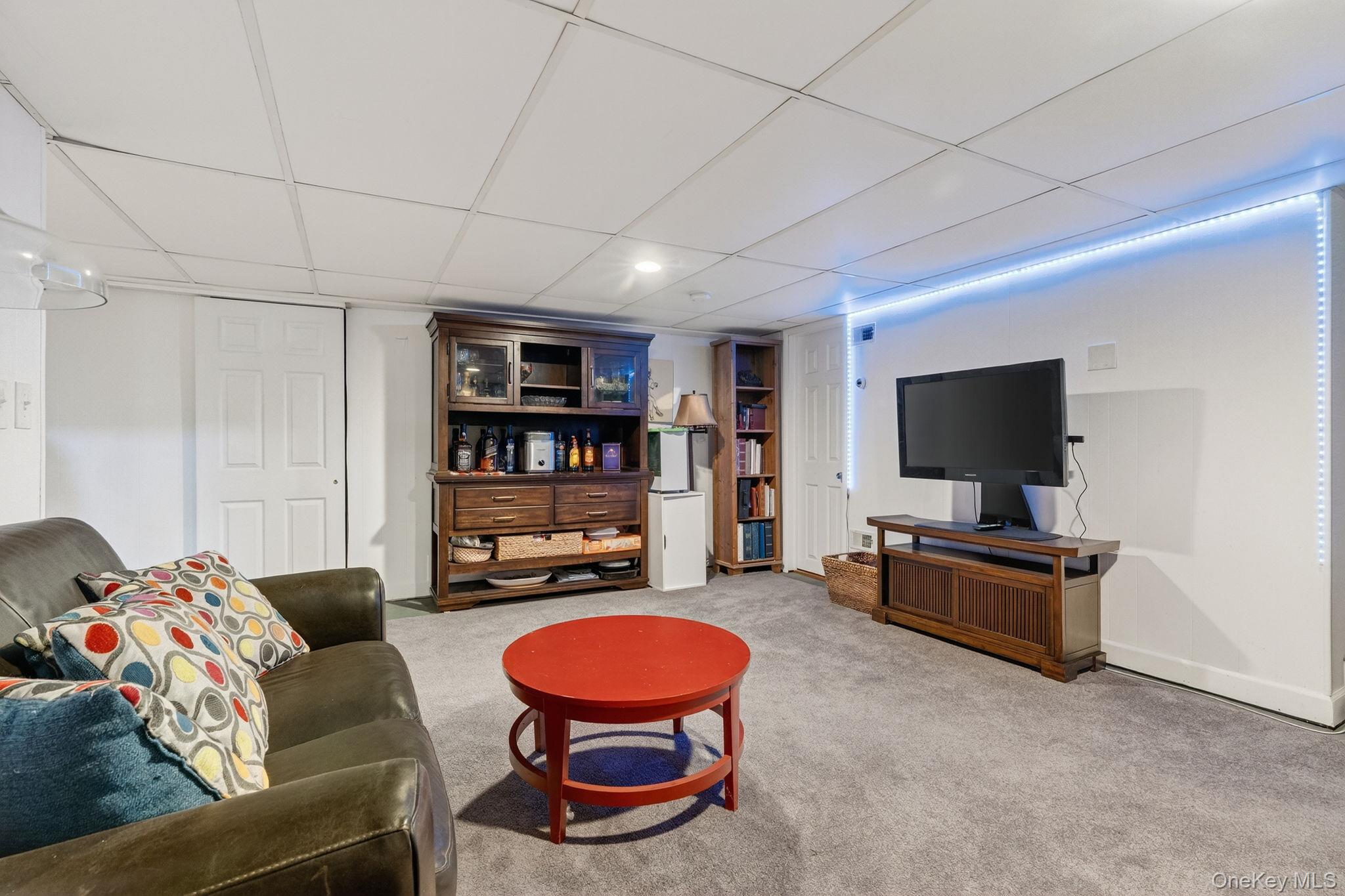 15 Closs Drive, Rhinebeck, NY 12572