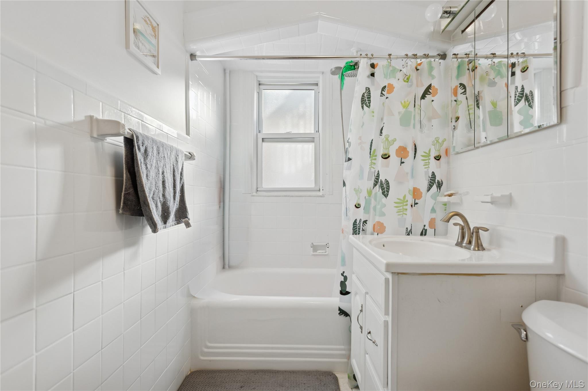 107 Pacific Boulevard, Long Beach, NY 11561