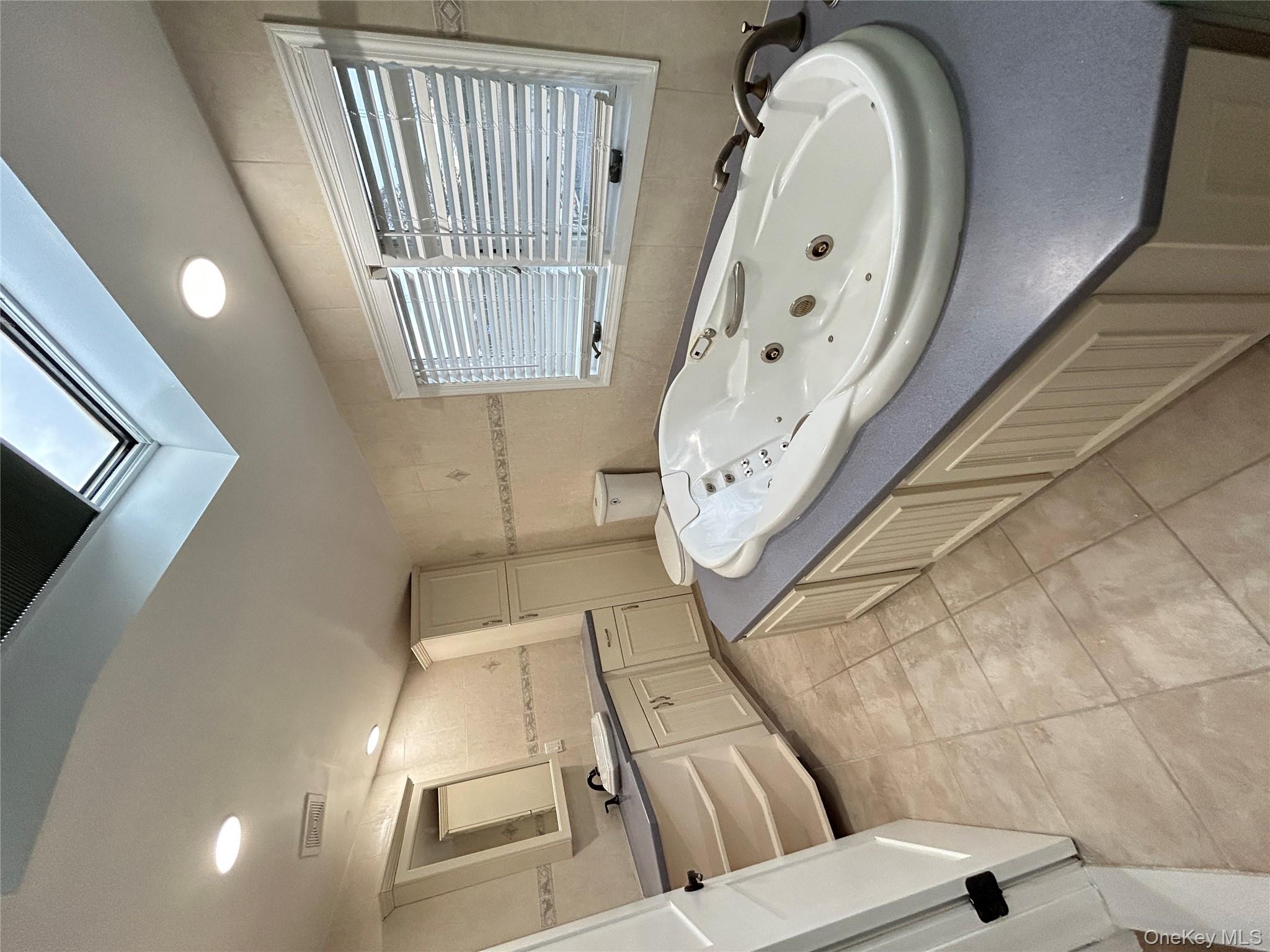 3680 Naomi St, Seaford, NY 11783