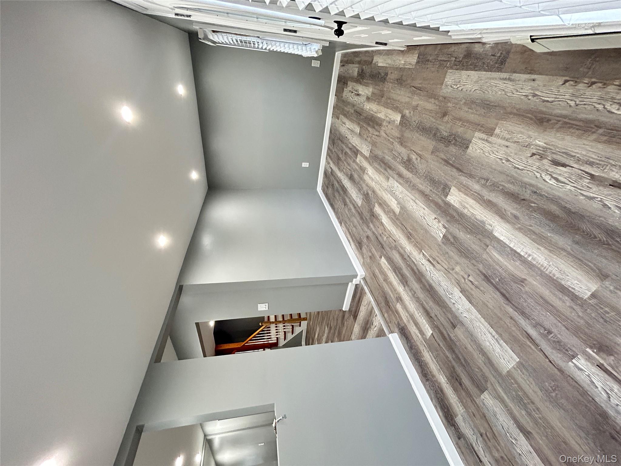 3680 Naomi St, Seaford, NY 11783