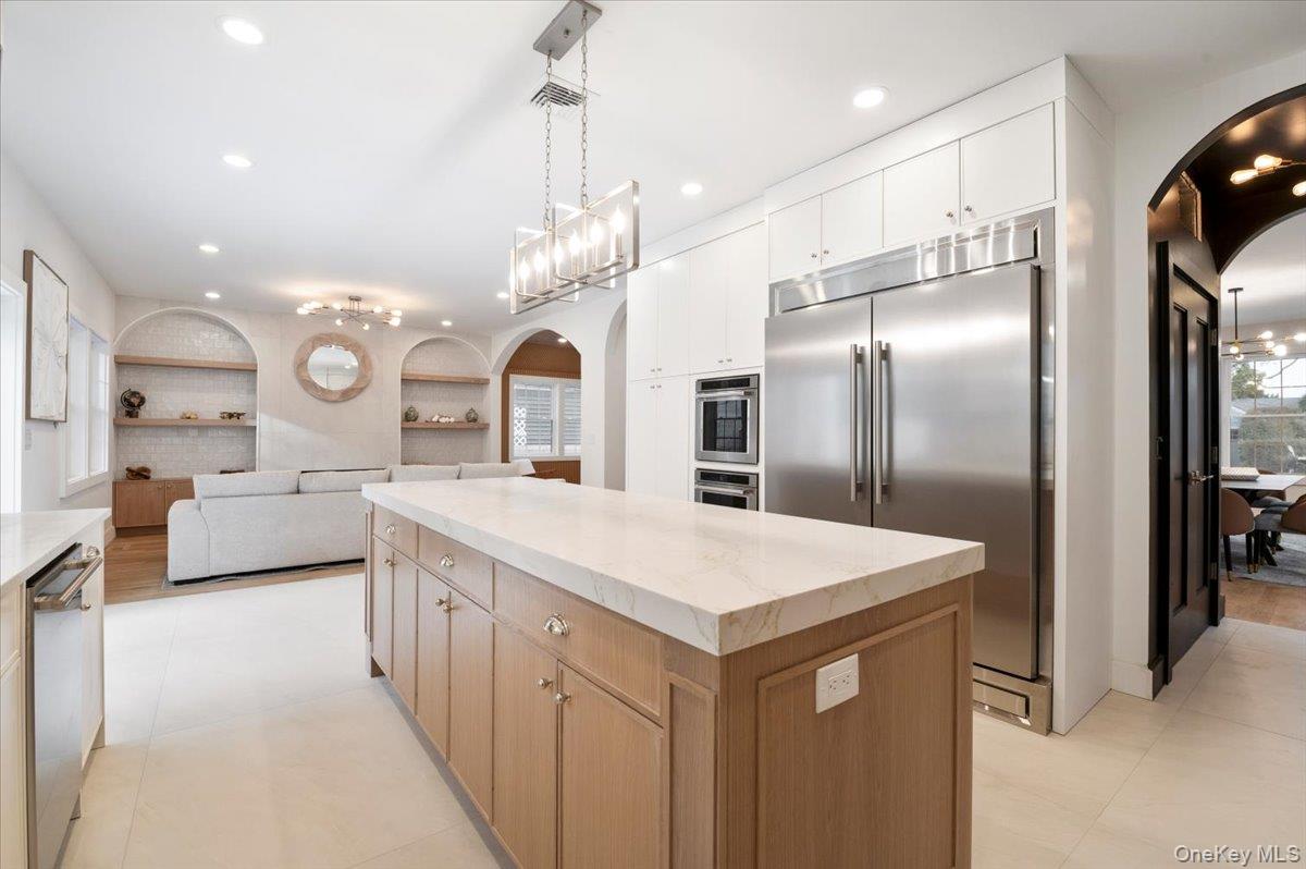 22 Franklin Avenue, Port Washington, NY 11050