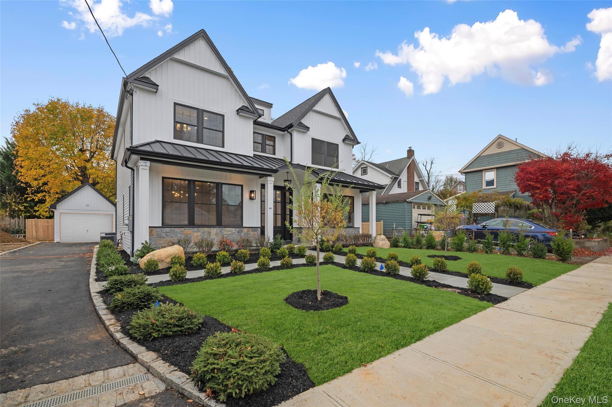 22 Franklin Avenue, Port Washington, NY 11050