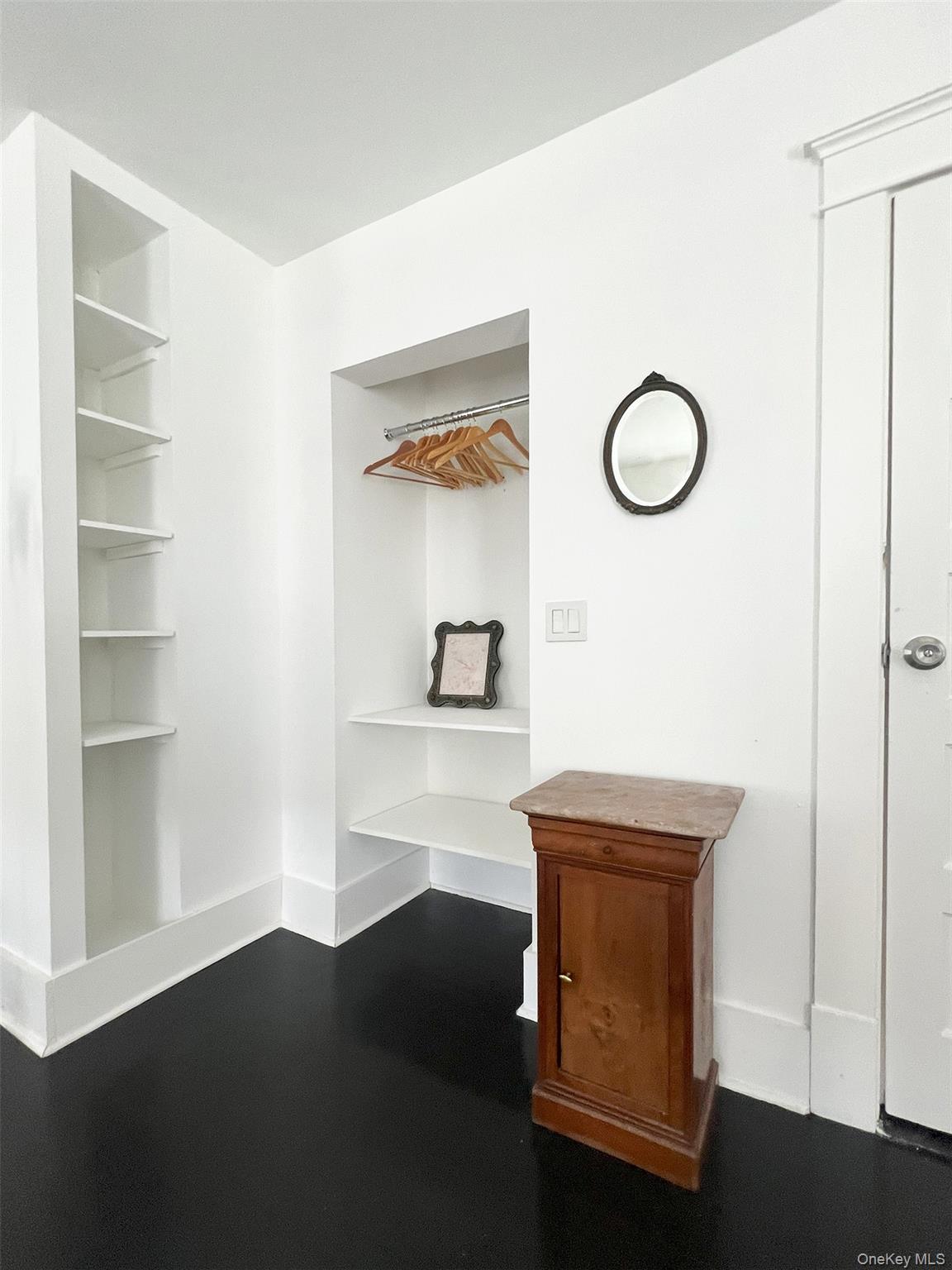 17 Washington Avenue, Millbrook, NY 12545