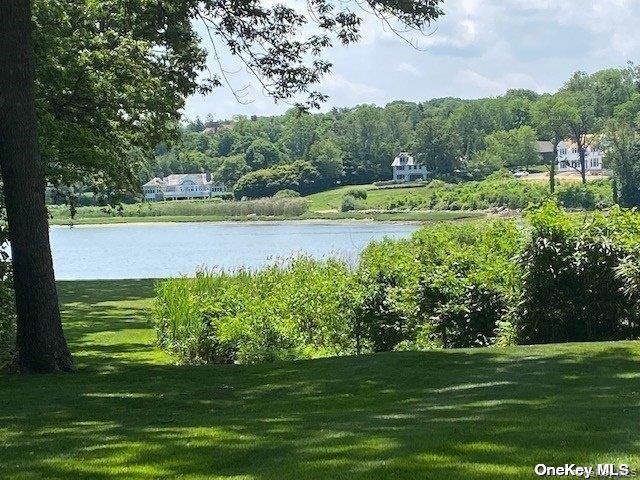 1 Pine Point, Lloyd Harbor, NY 11743