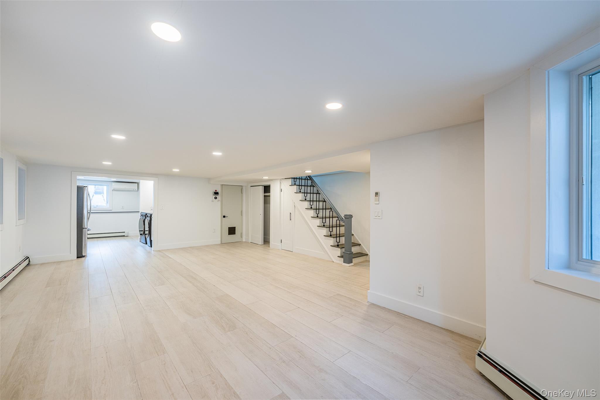 1822 Astoria Park S, Astoria, NY 11102