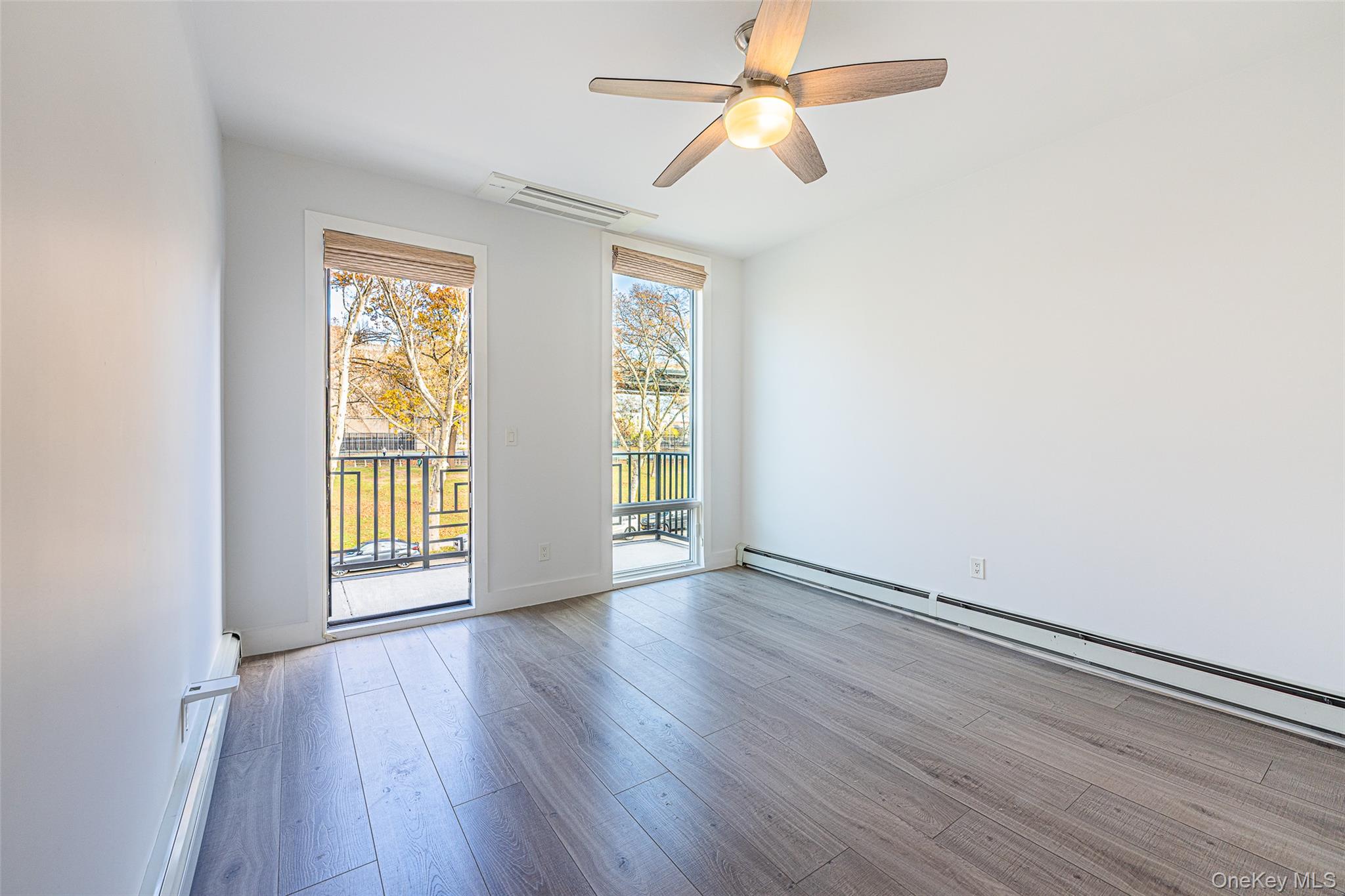 1822 Astoria Park S, Astoria, NY 11102